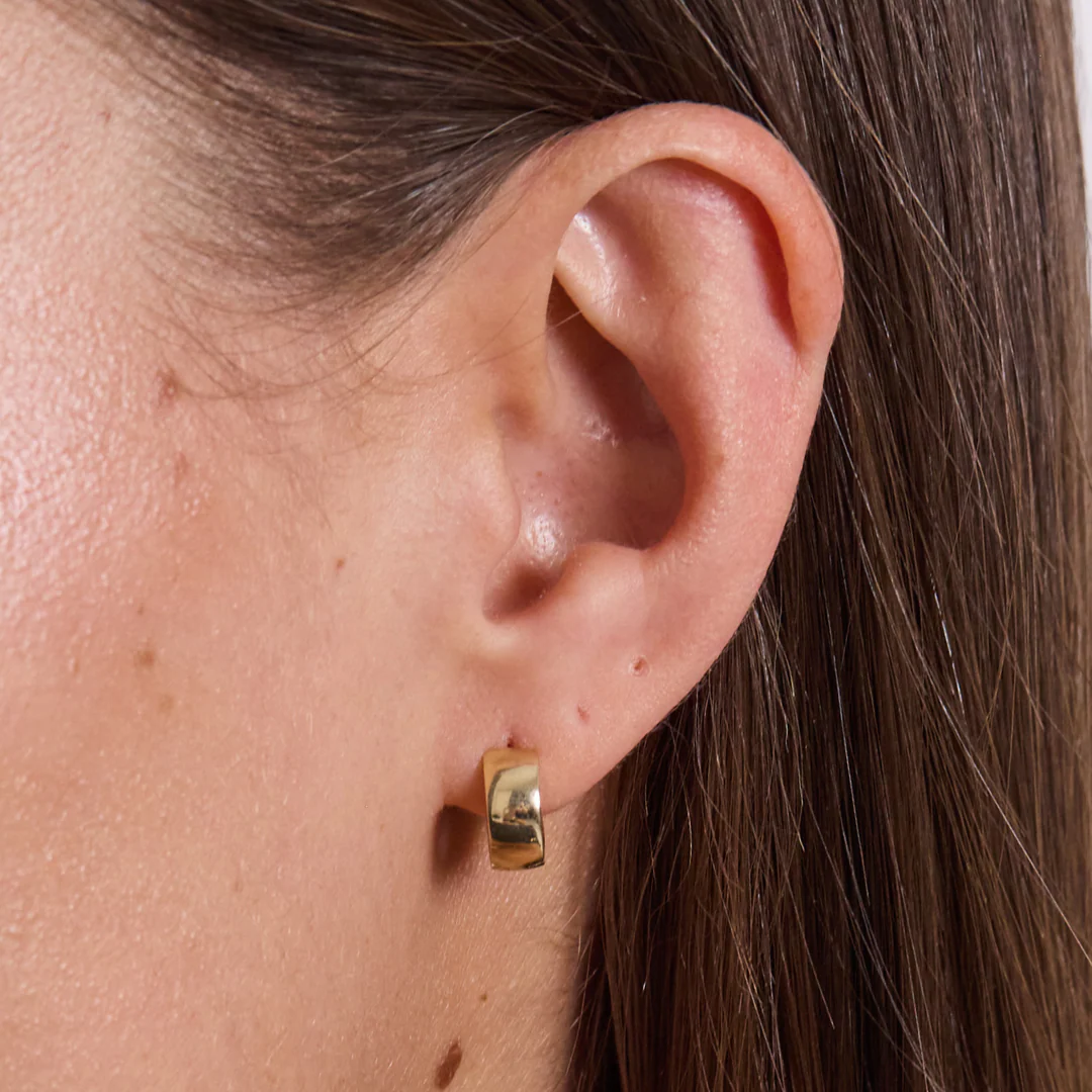 Mia Earrings - Solid Gold