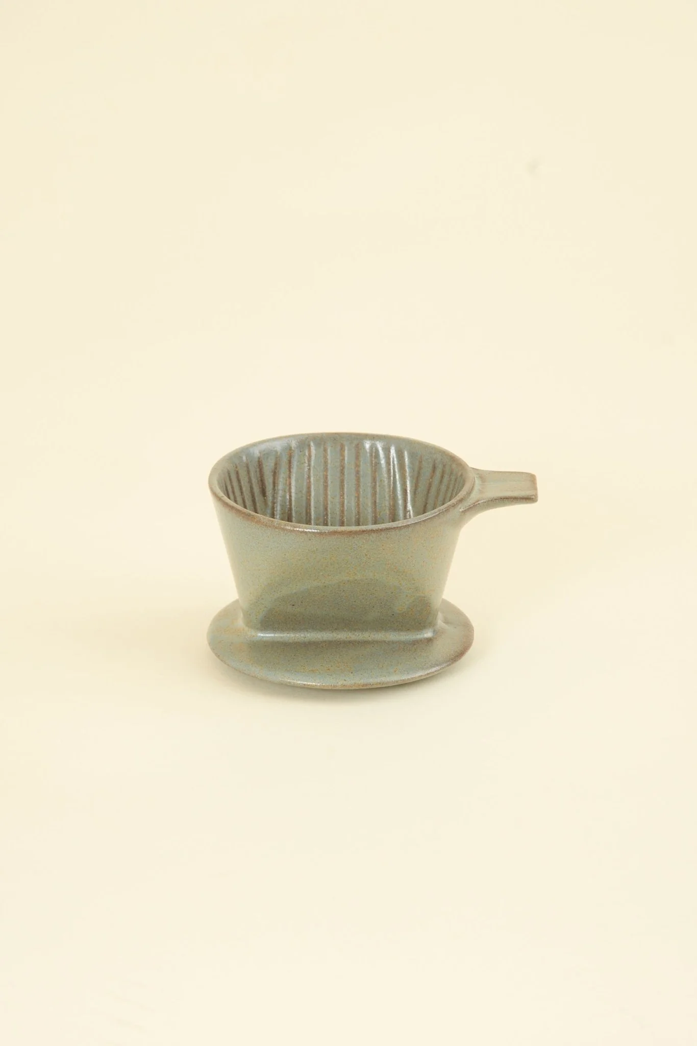 CHIPS Inc. Ancient Pottery Coffee Dripper - Gray