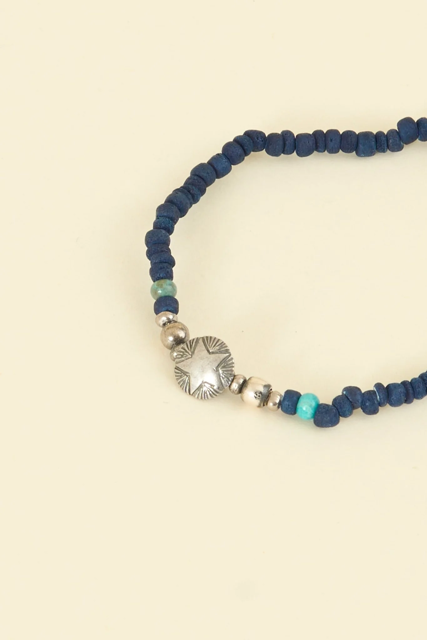 SunKu Star Concha Beads Bracelet -  Indigo
