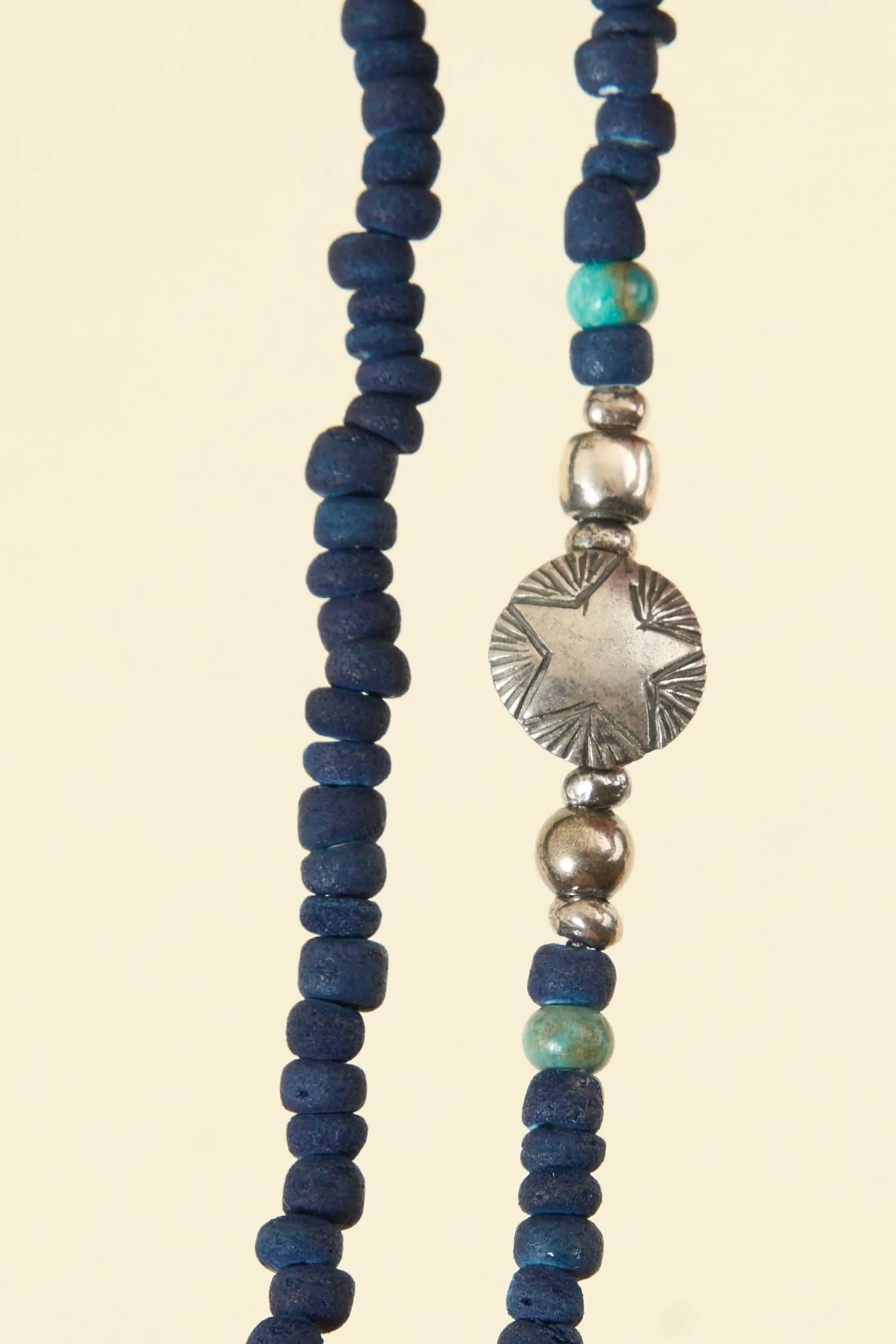 SunKu Star Concha Beads Bracelet -  Indigo