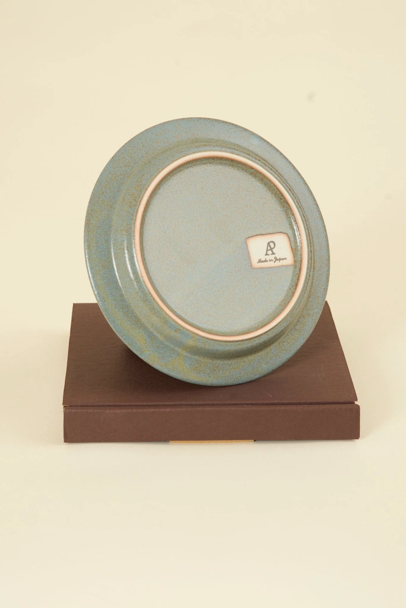 CHIPS Inc. Ancient Pottery Small Plate - Grey