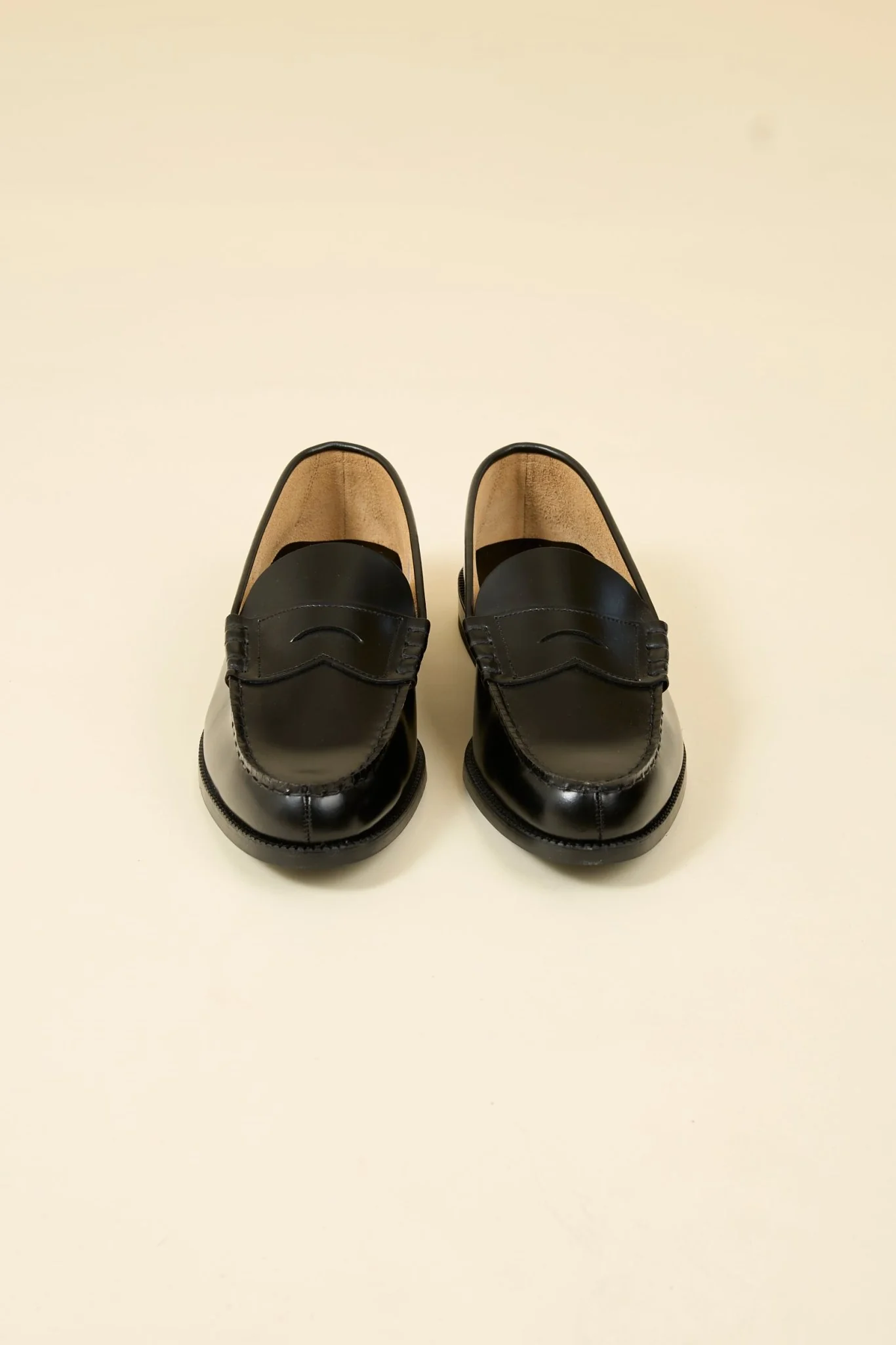 Kenford Shoes Coin Loafer - Black