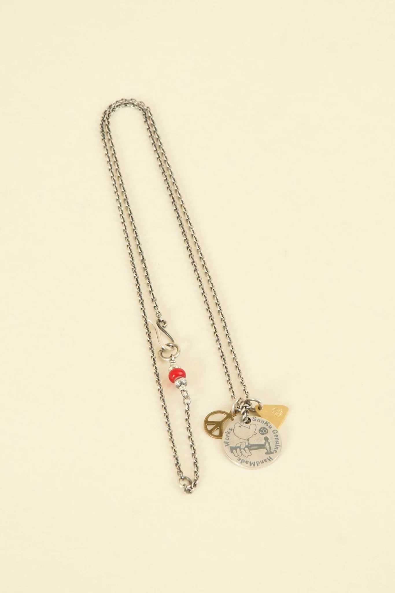 SunKu Plate Necklace - Silver / Gold