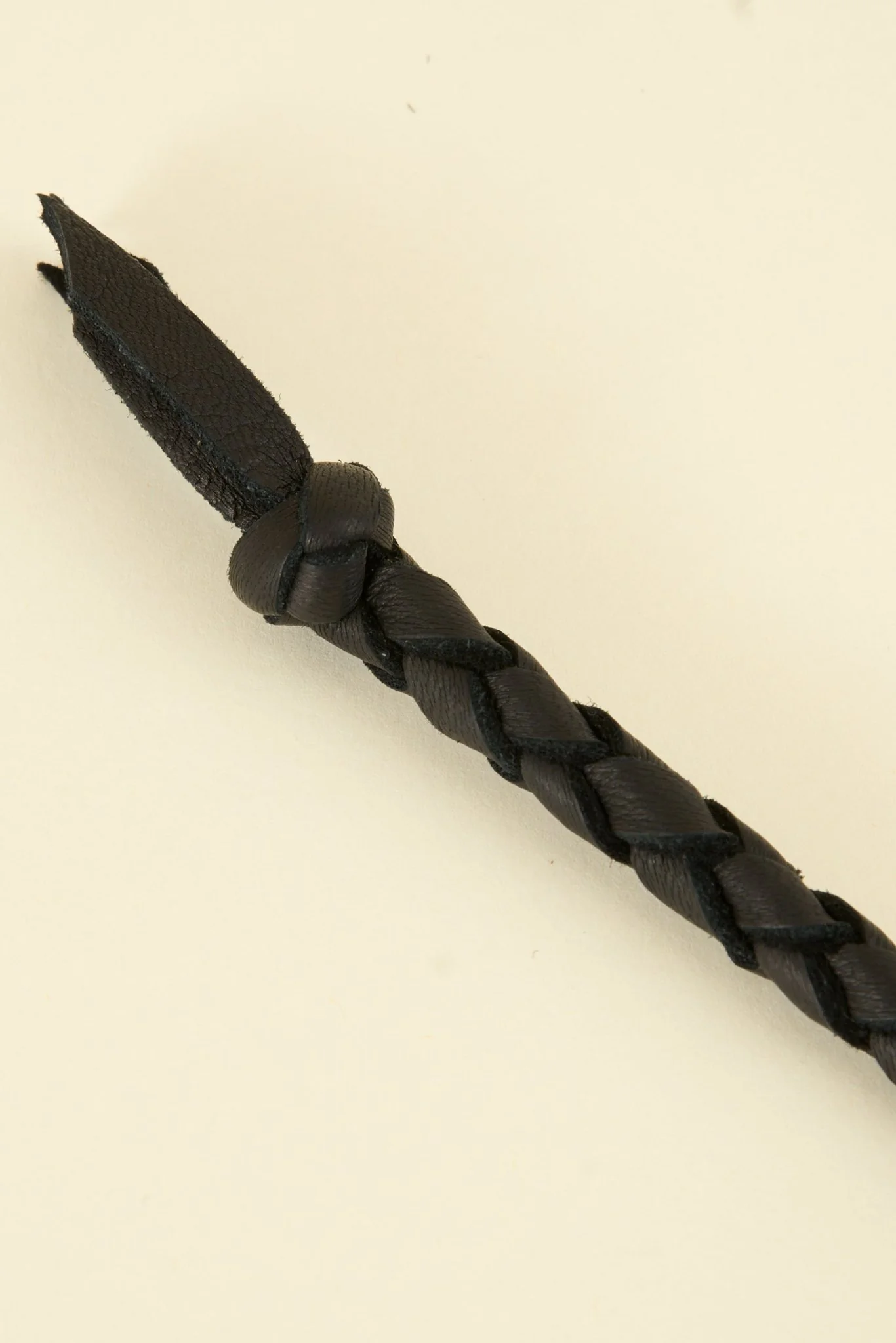 SunKu Wichard Deer Leather Keyring - Black