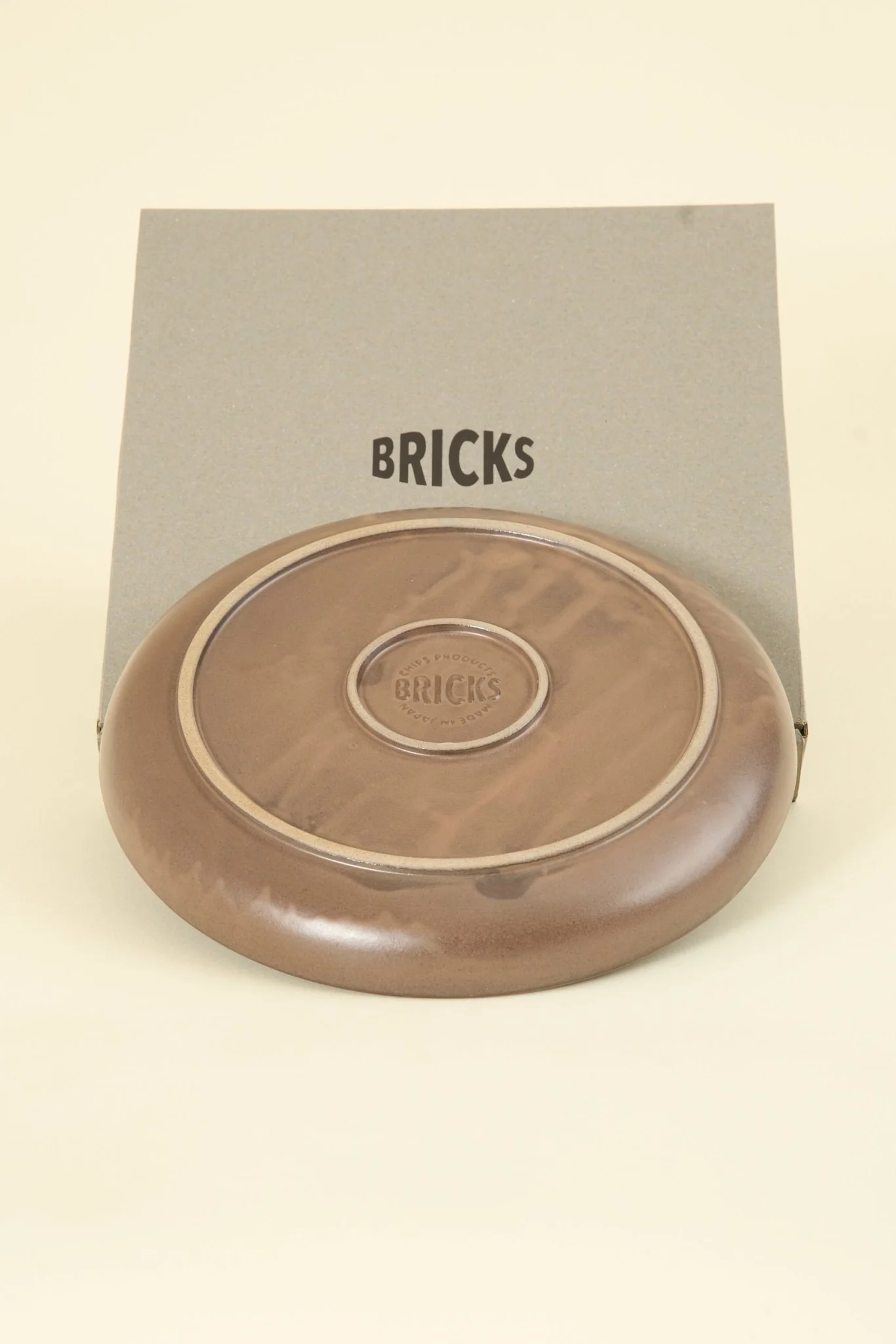 CHIPS Inc. BRICKS Large Plate - Brown