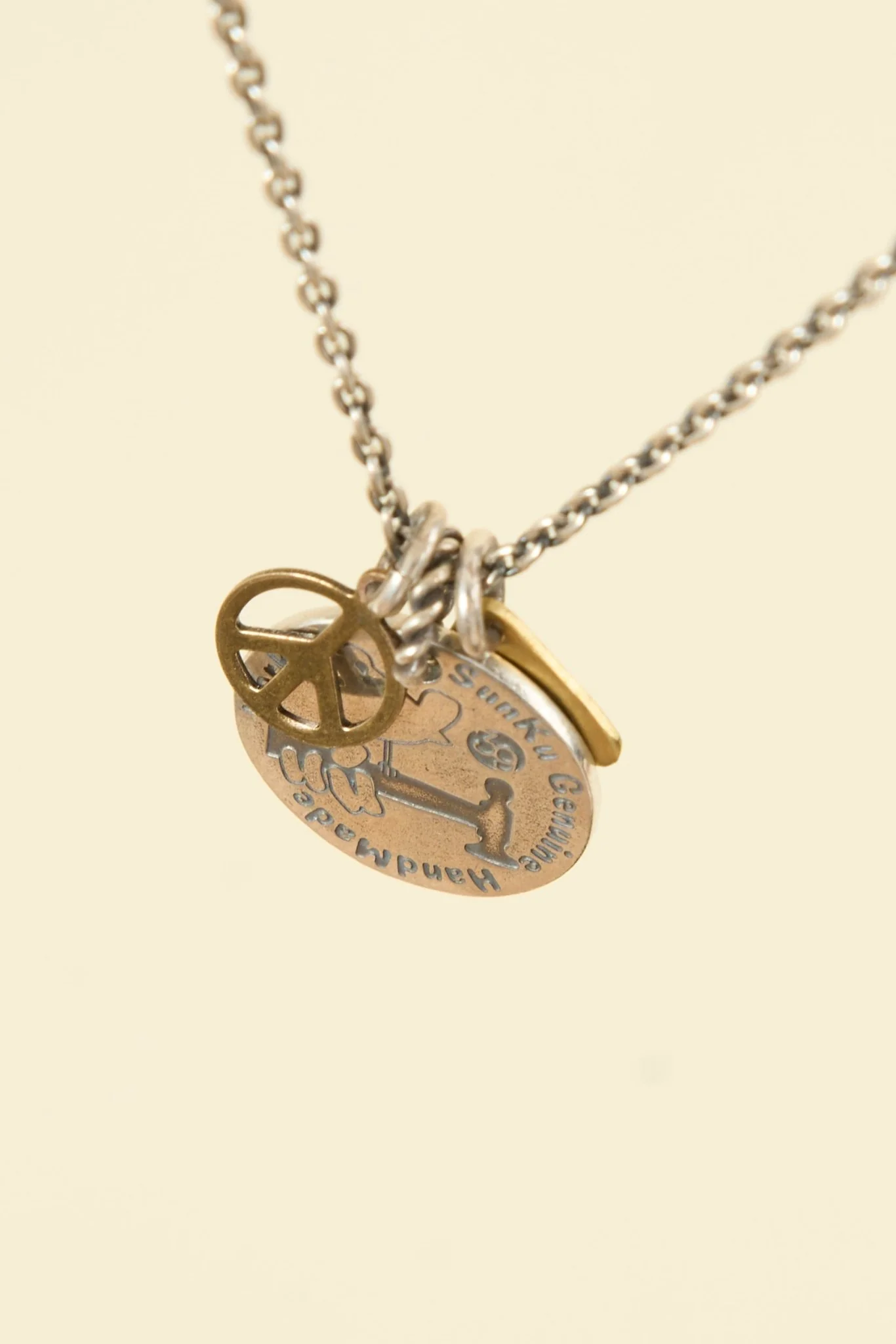 SunKu Plate Necklace - Silver / Gold