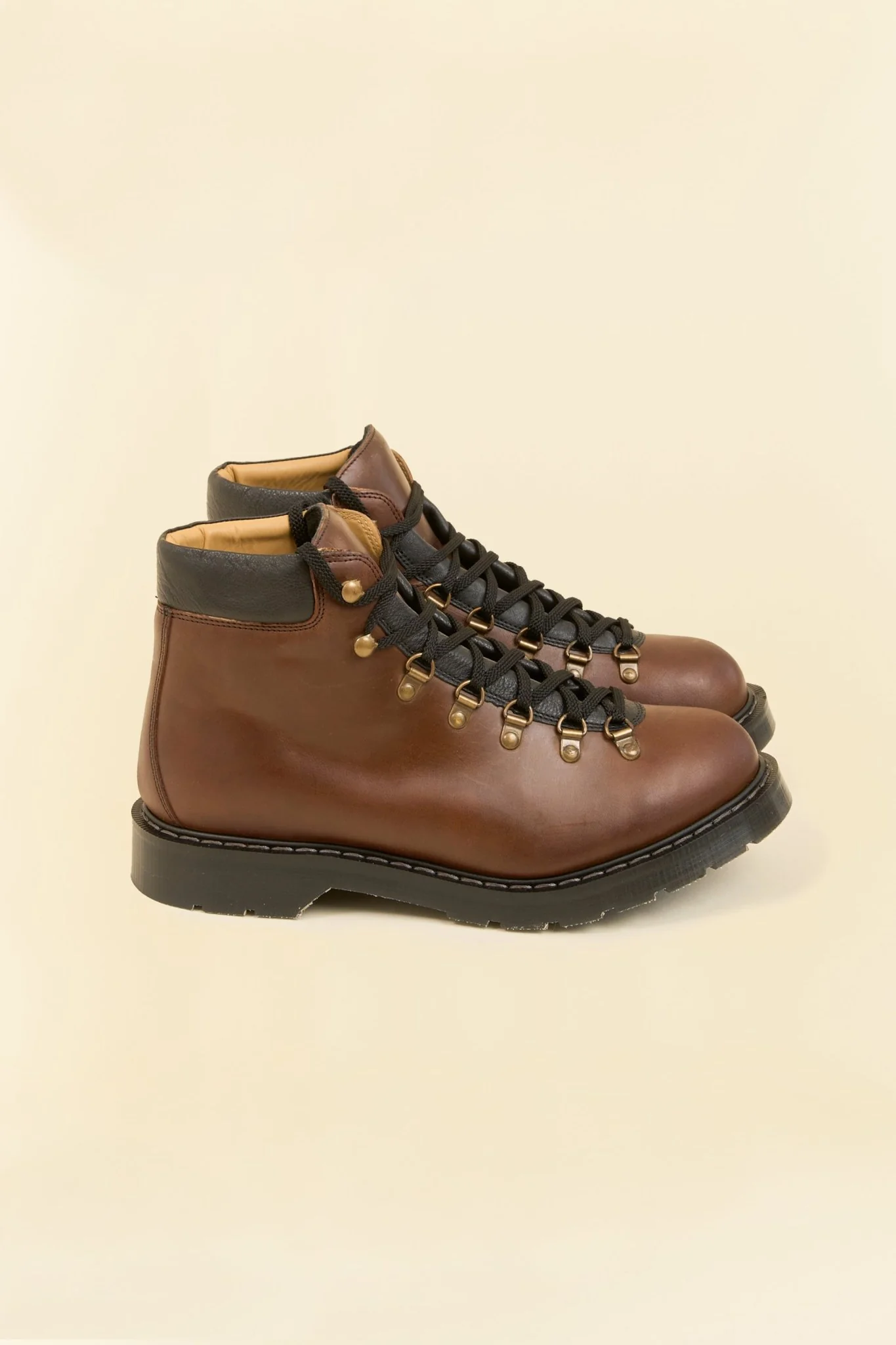 Solovair Gaucho Crazy Horse Urban Hiker - Brown