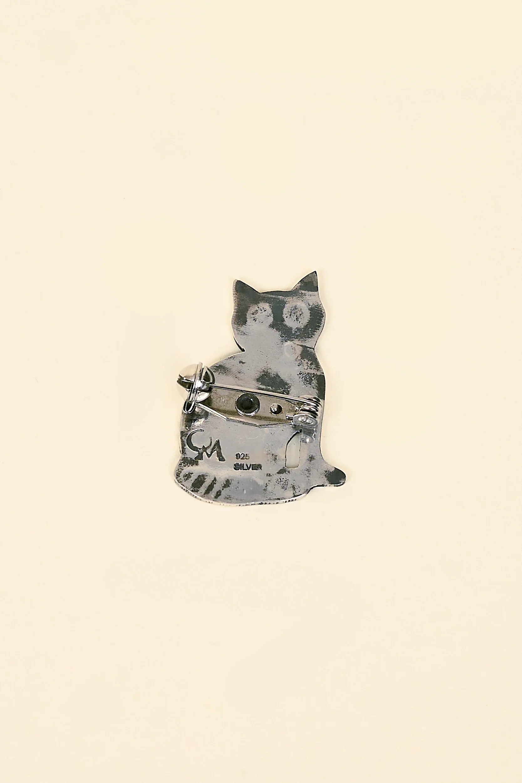 Munqa Cat Pin