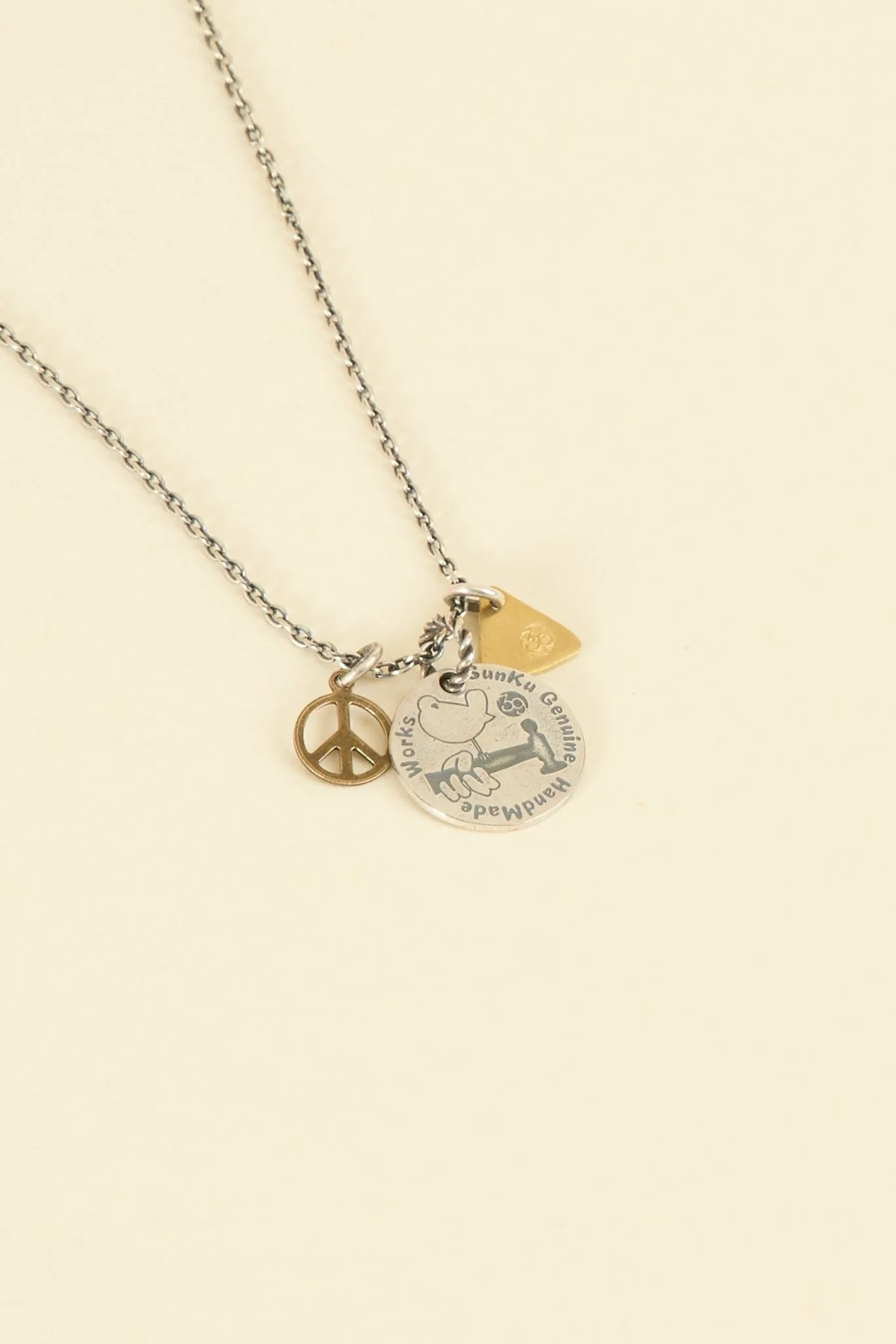 SunKu Plate Necklace - Silver / Gold