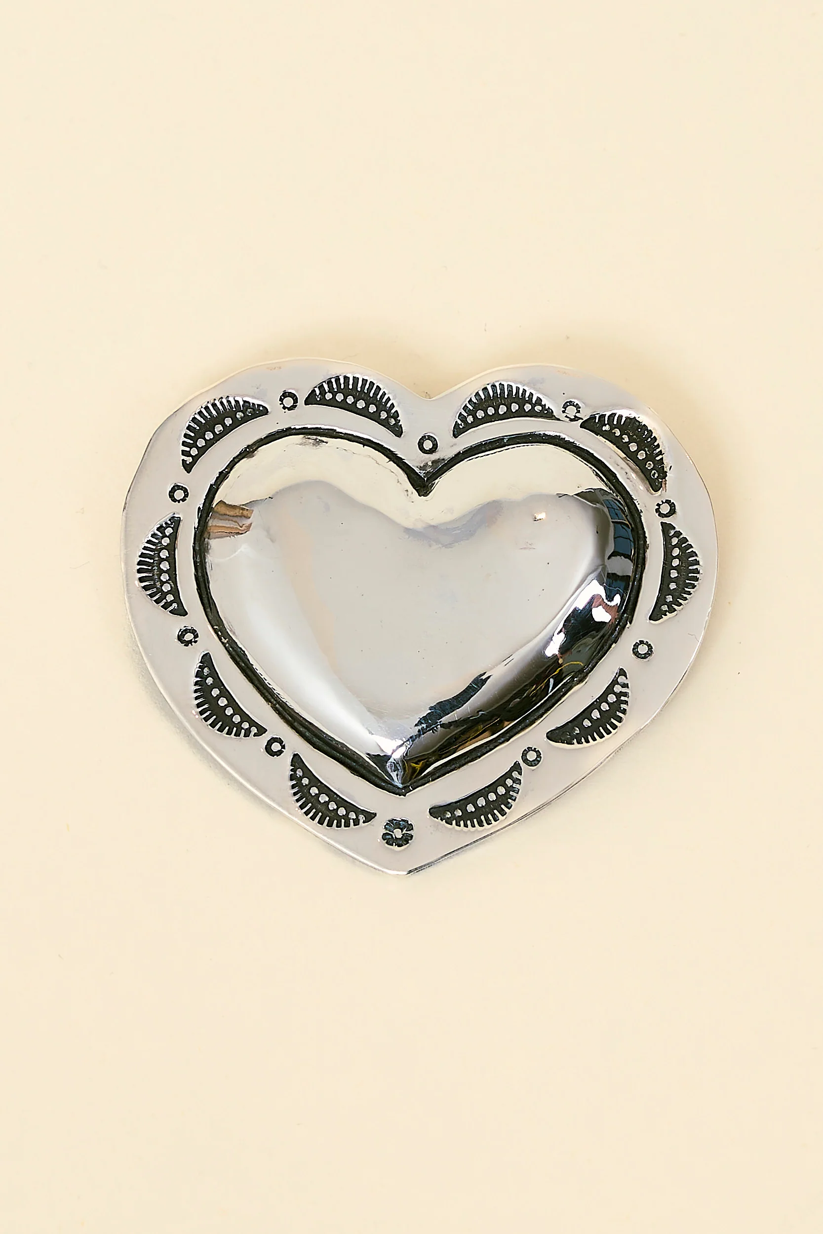 Munqa Heart Brooch