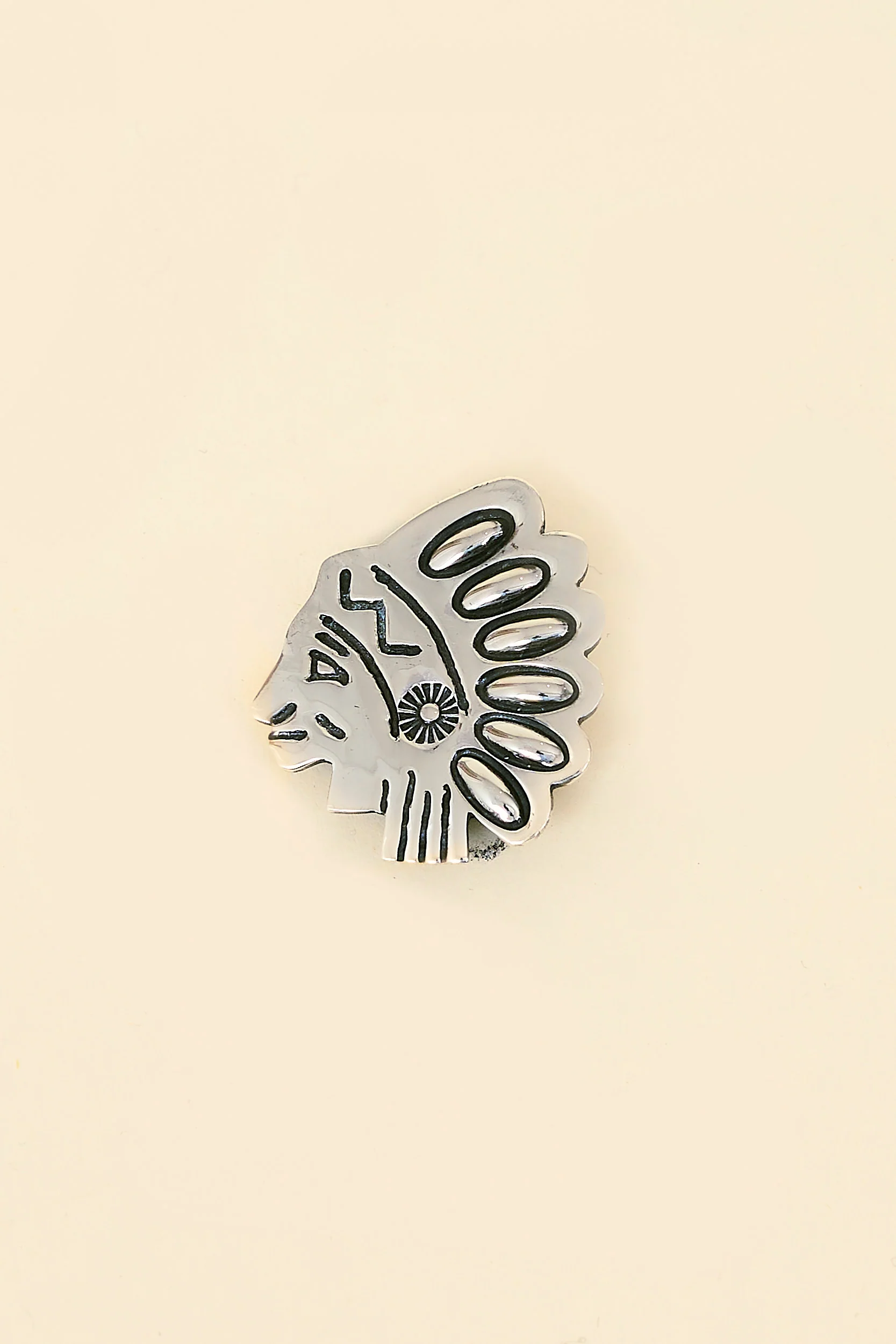 Munqa Chief Pin