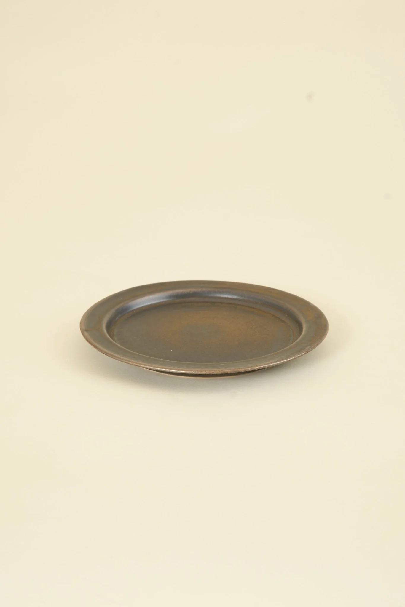 CHIPS Inc. Ancient Pottery Small Plate - Brass