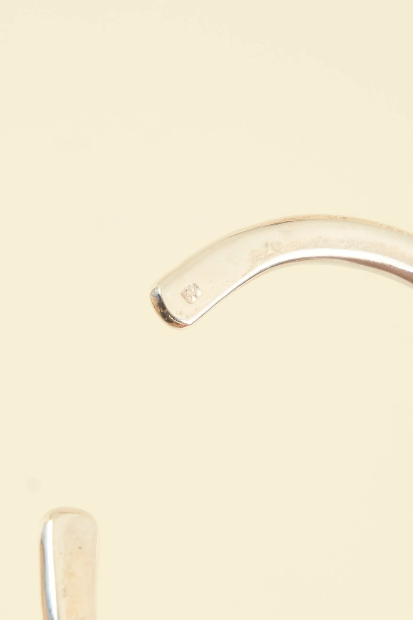 SunKu Roller Press Bangle - Silver / Turquoise