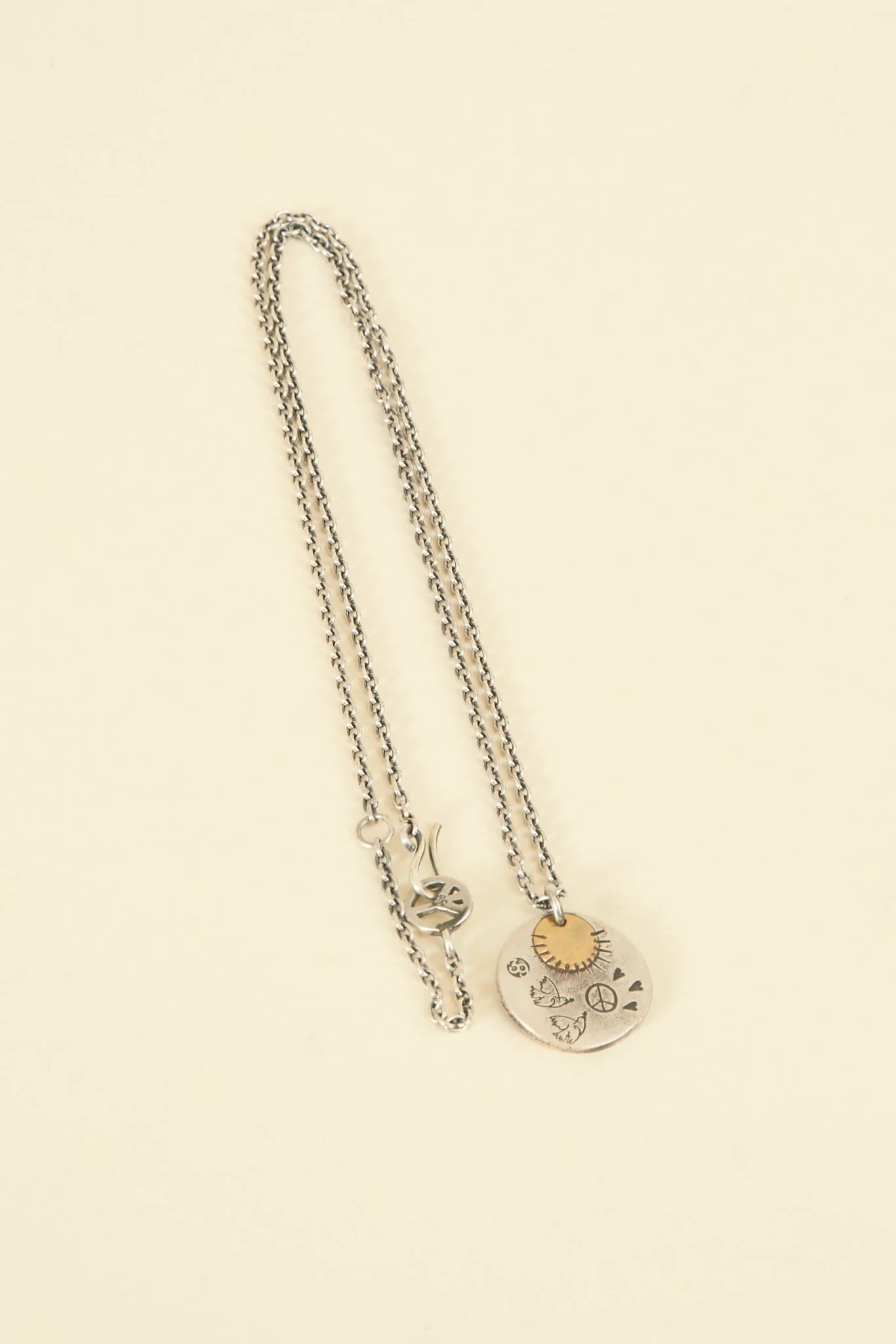 SunKu Love & Peace Necklace - Silver / Gold