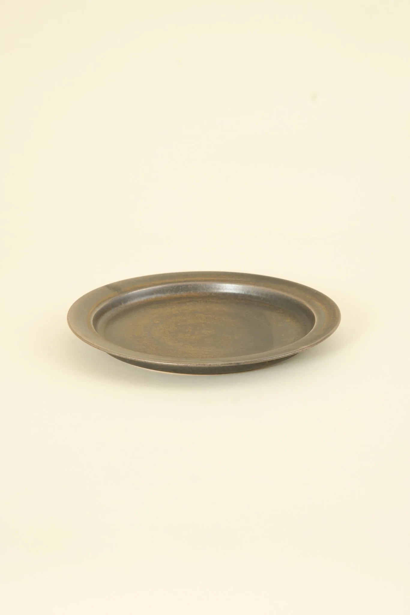 CHIPS Inc. Ancient Pottery Large Plate - Brass