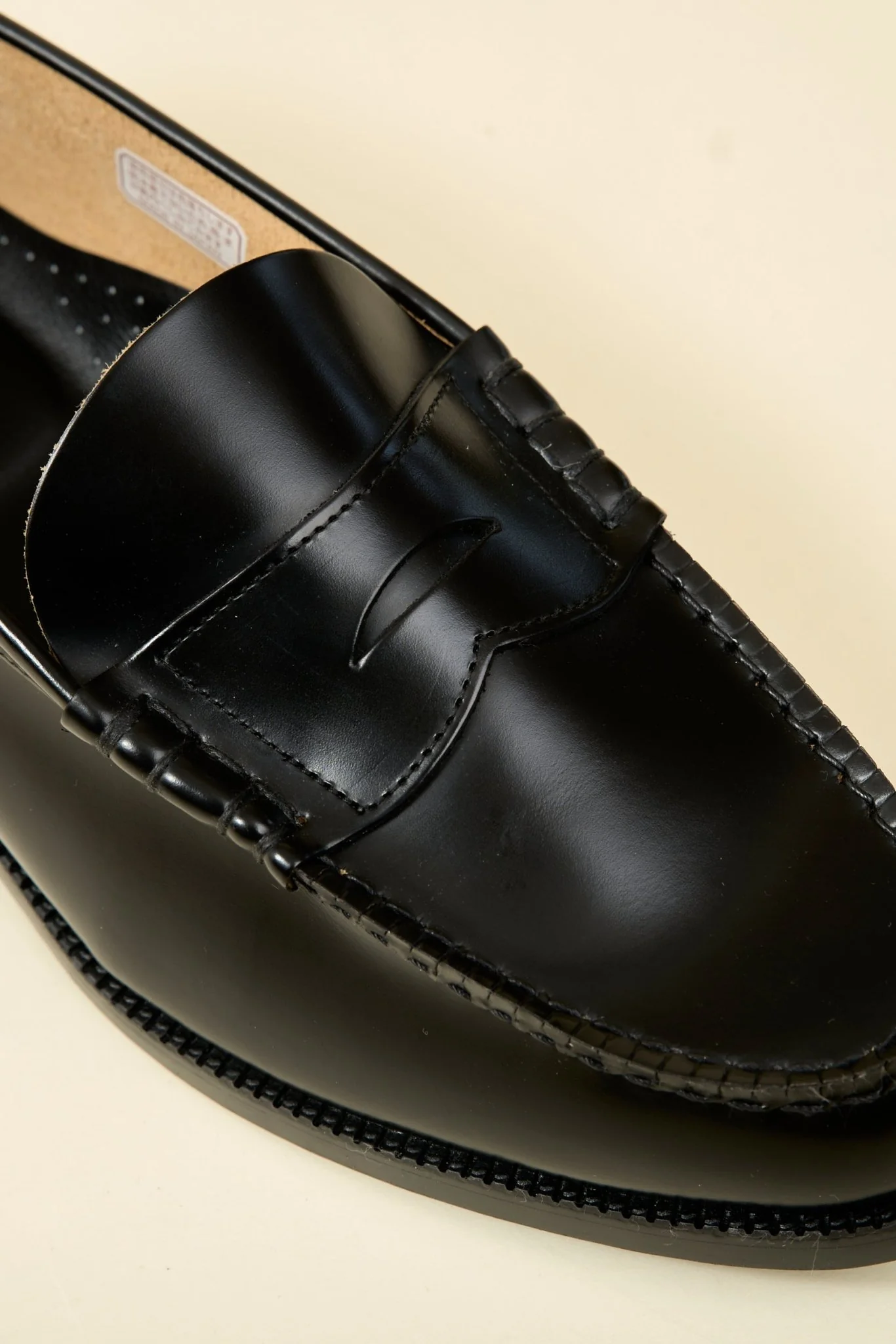 Kenford Shoes Coin Loafer - Black