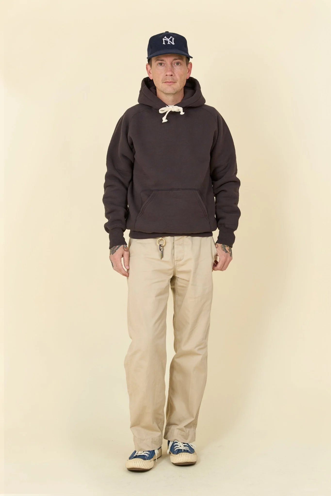 Pherrow's Loopwheel Hooded Raglan Sweatshirt - Sulphur Black