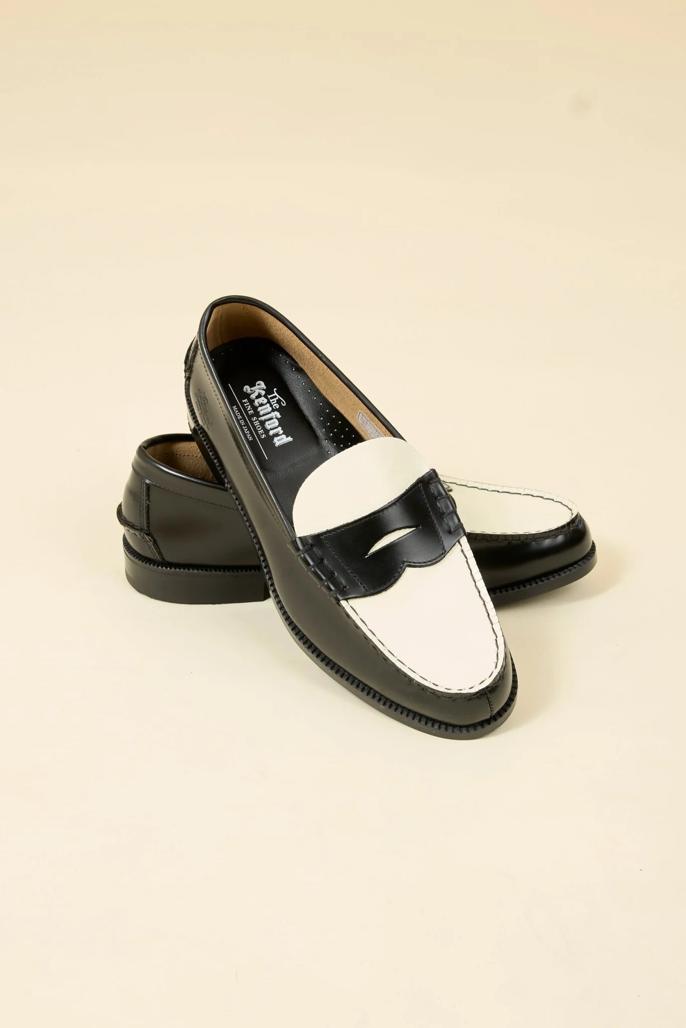 Kenford Shoes Combi Loafer - Black / White