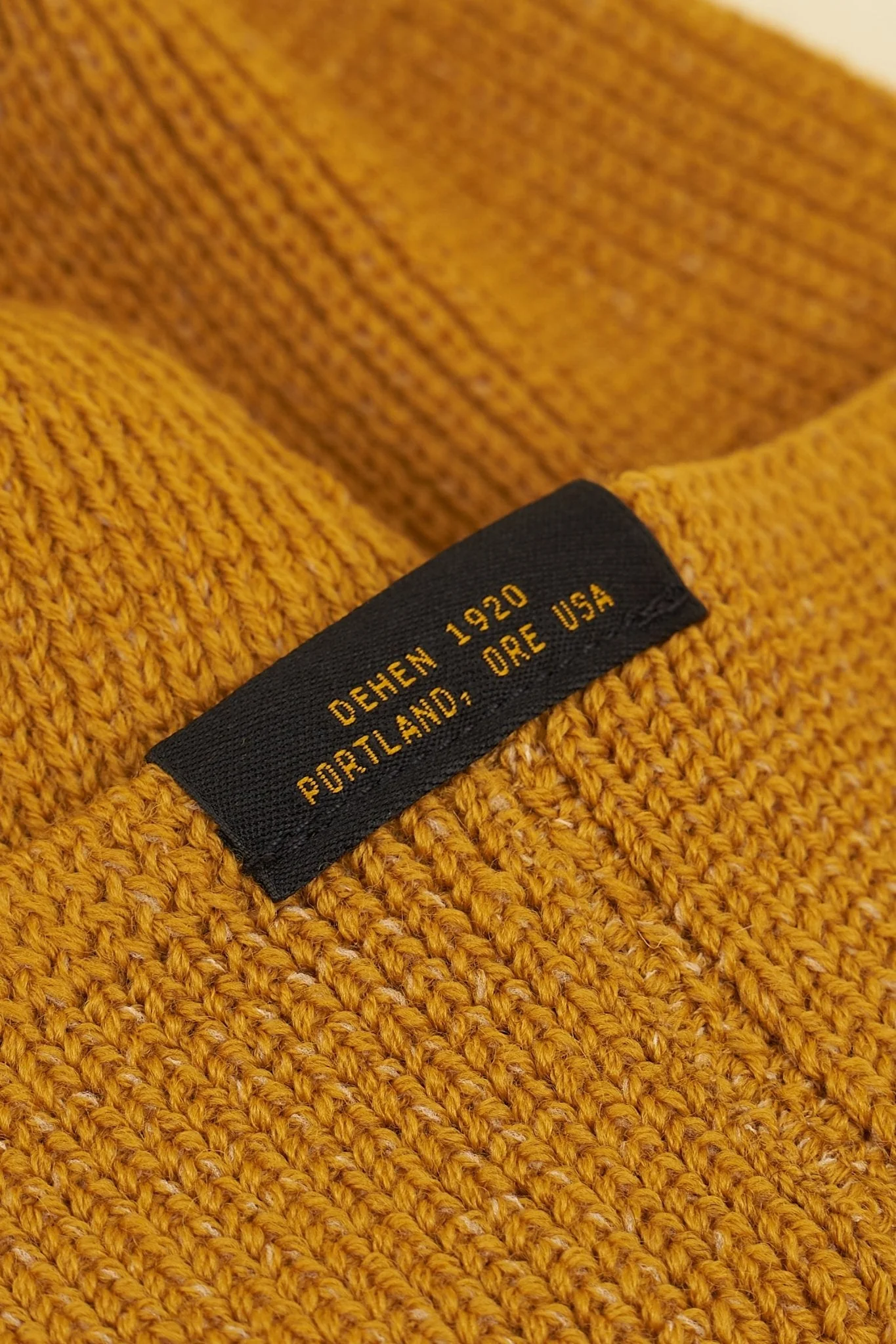 Dehen Wool Knit Watch Cap - Old Gold