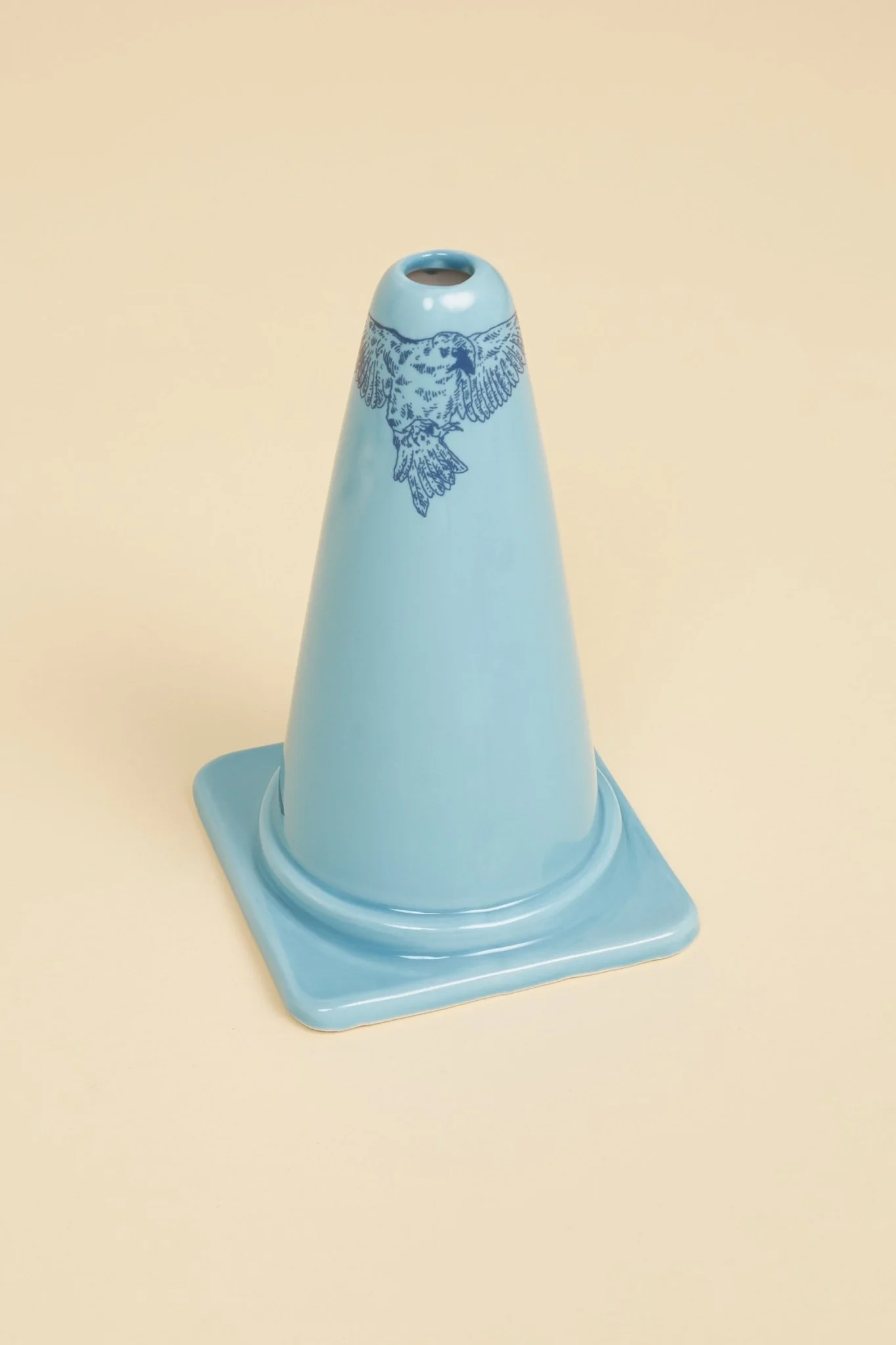 Radiall Suzume Pylon Flower Vase