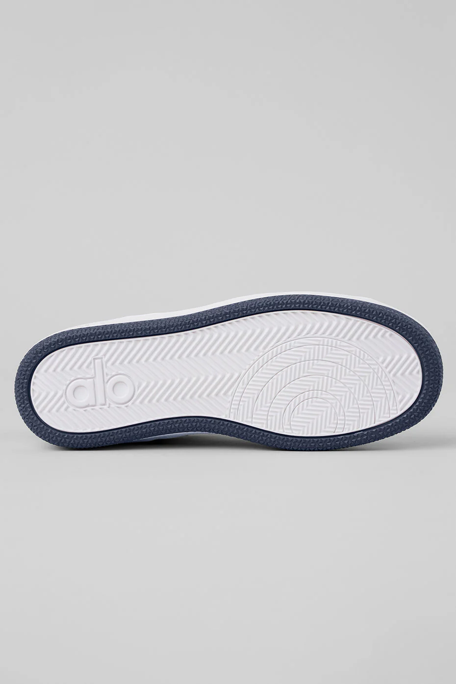 ALO Recovery Mode Sneaker - Navy/White