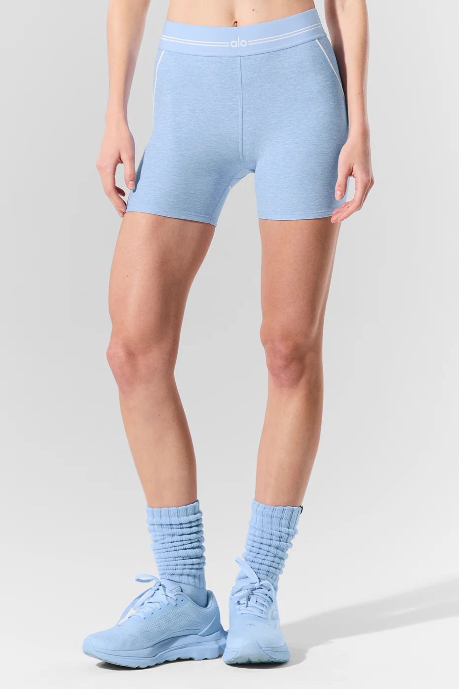 4�� Alosoft High-Waist Heart Throb Short - Seashell Blue Heather/White