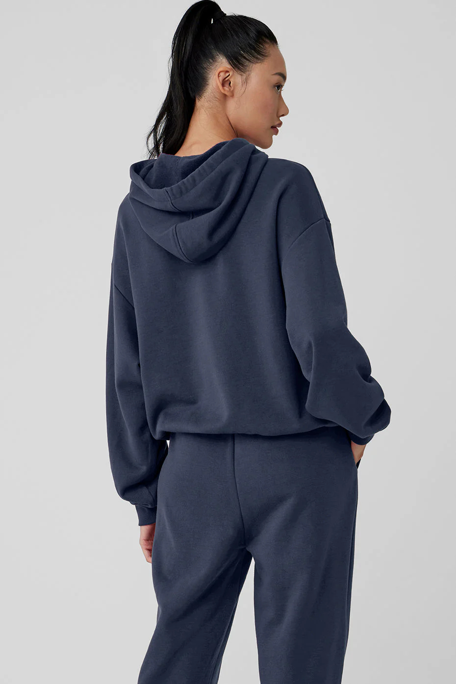 Accolade Hoodie - Navy