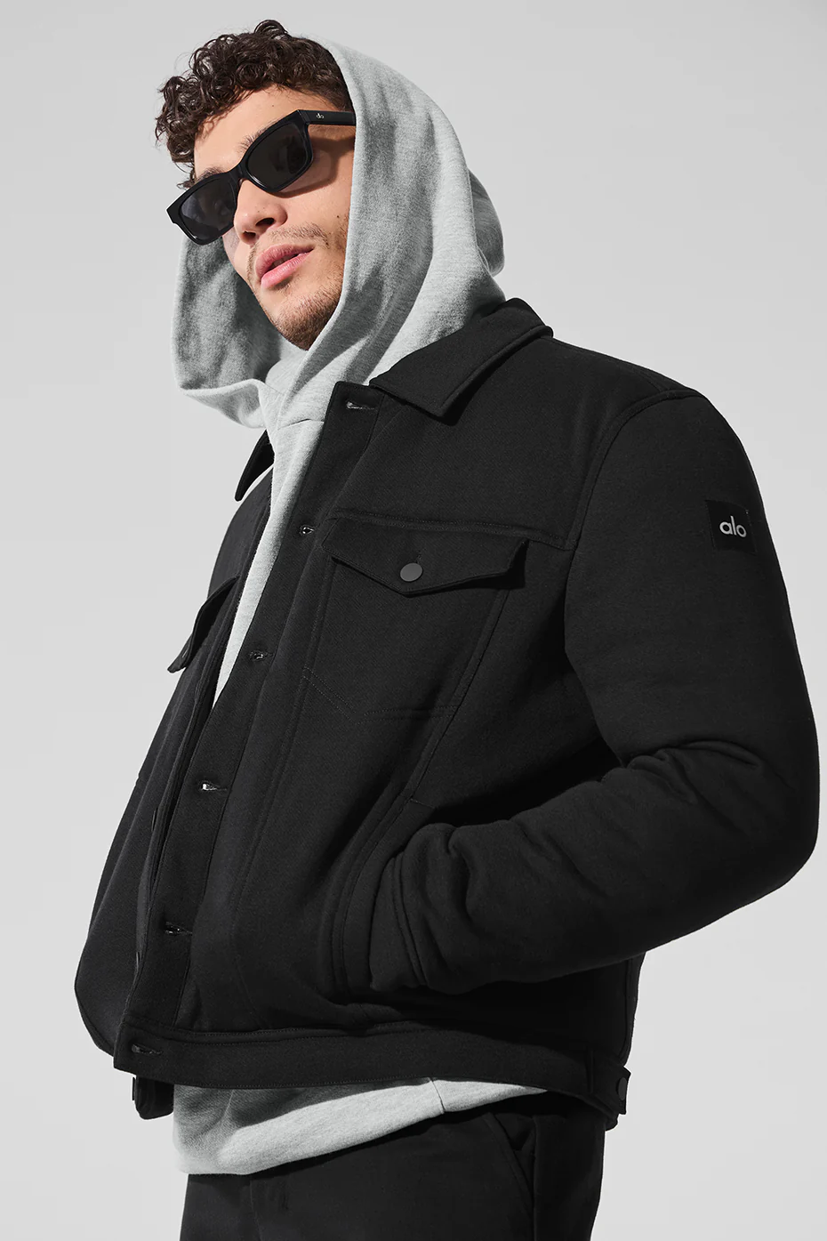 Ease Trucker Jacket - Black