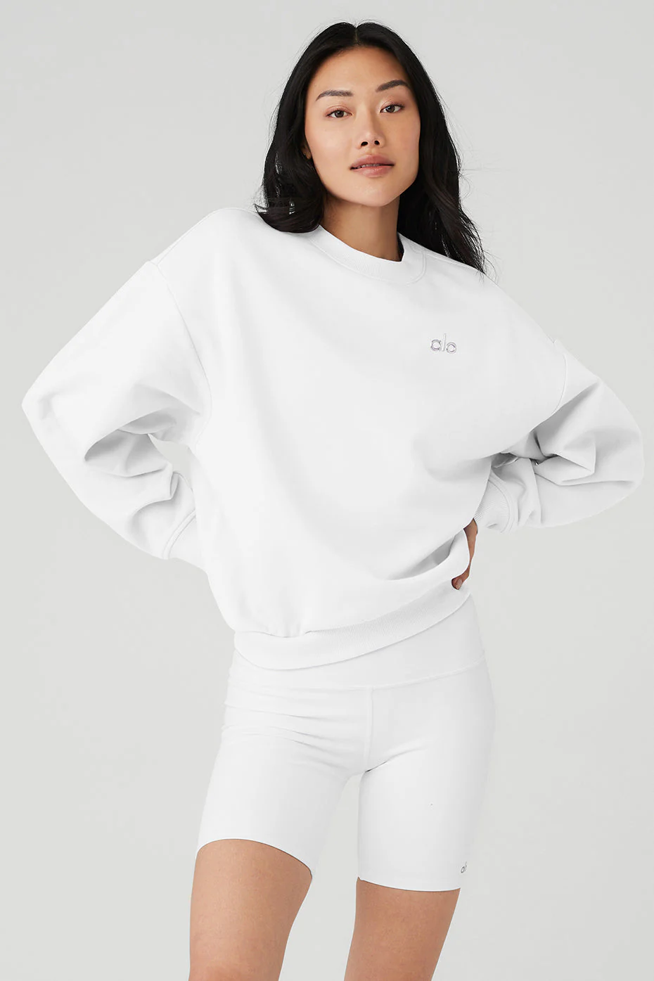 Accolade Crew Neck Pullover - White