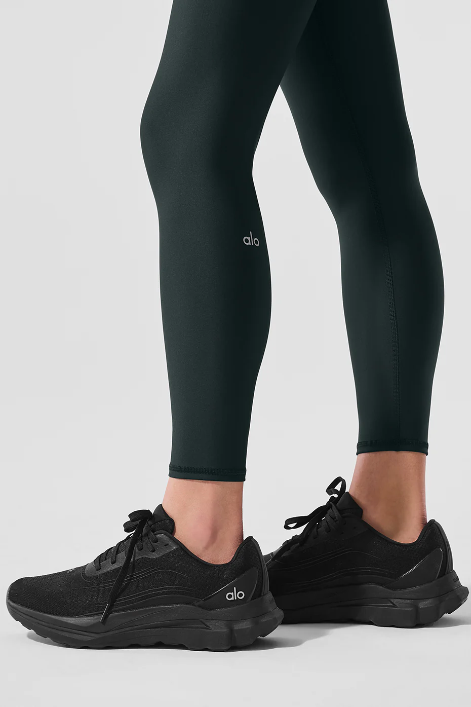 7/8 High-Waist Airlift Legging - Charcoal Green