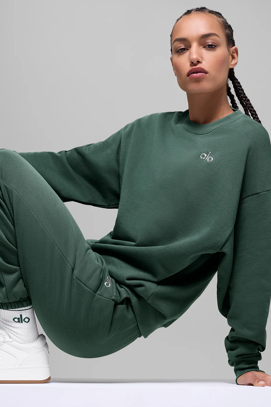 Accolade Crew Neck Pullover - Clover Green