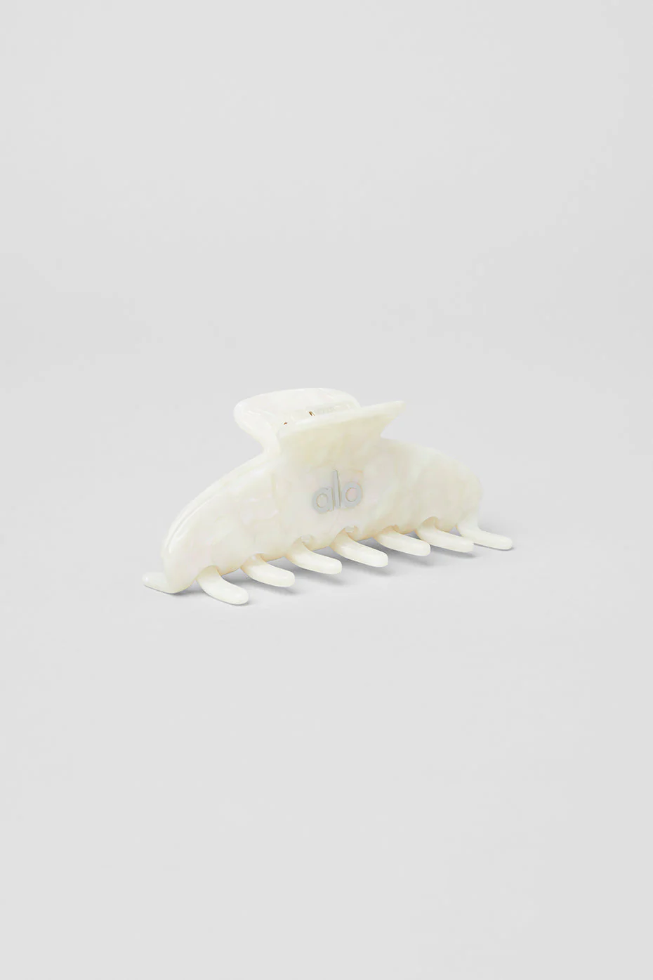 90's Claw Clip - White Pearl
