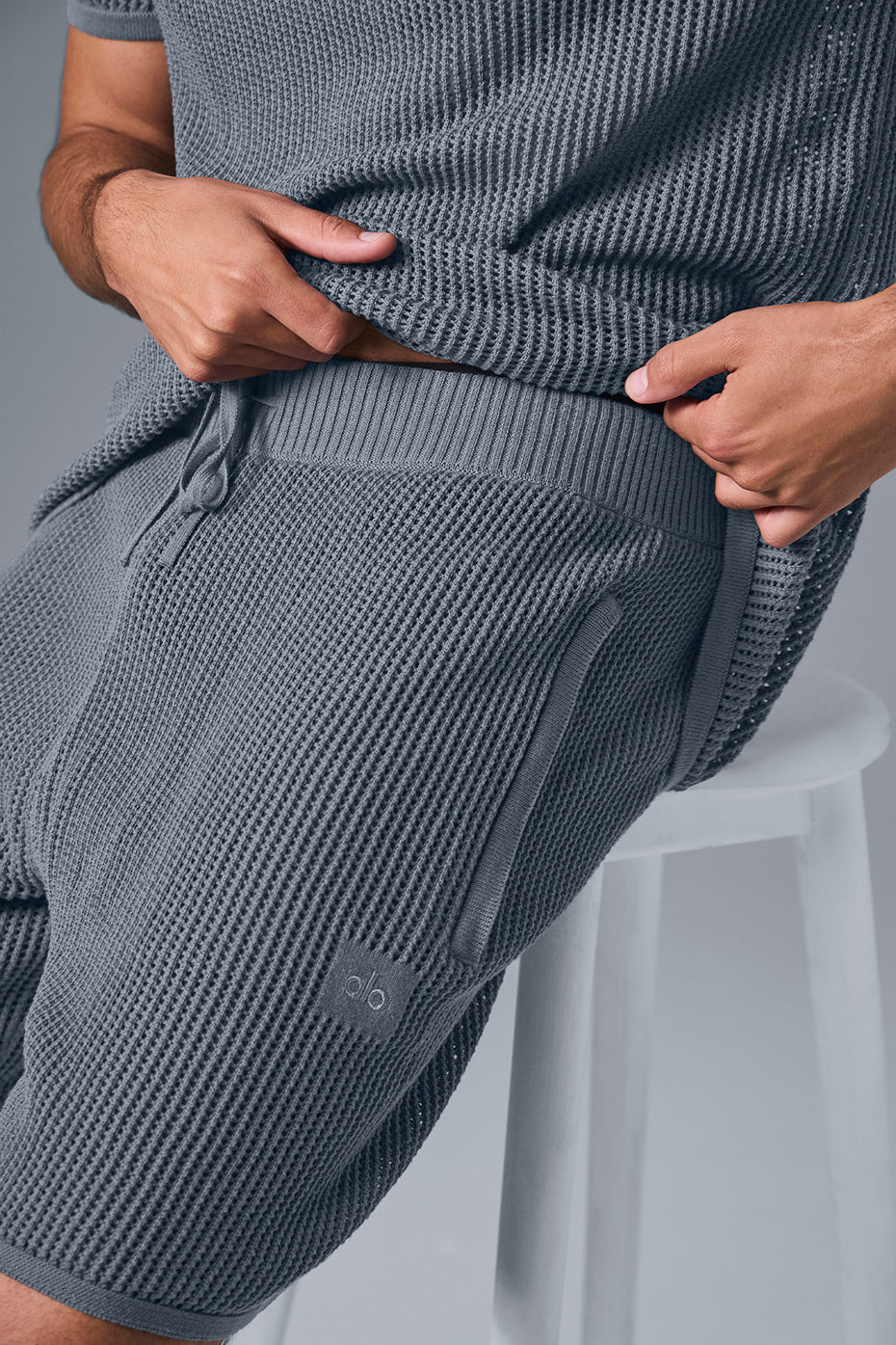Open-Knit Short - Steel Grey
