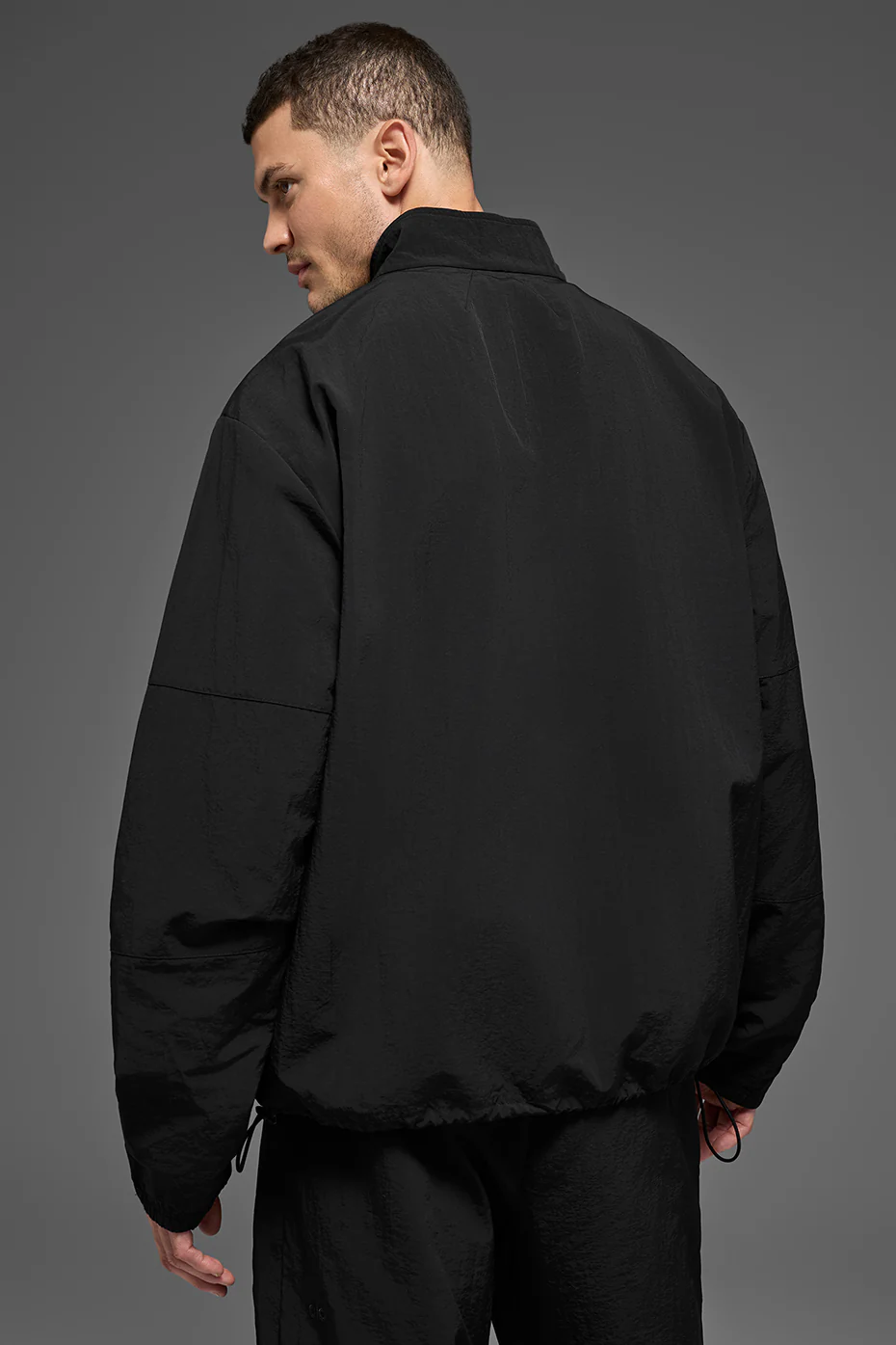 Light Weight Takeaway Track Pullover - Black