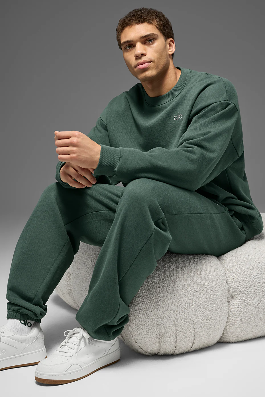 Accolade Crew Neck Pullover - Clover Green