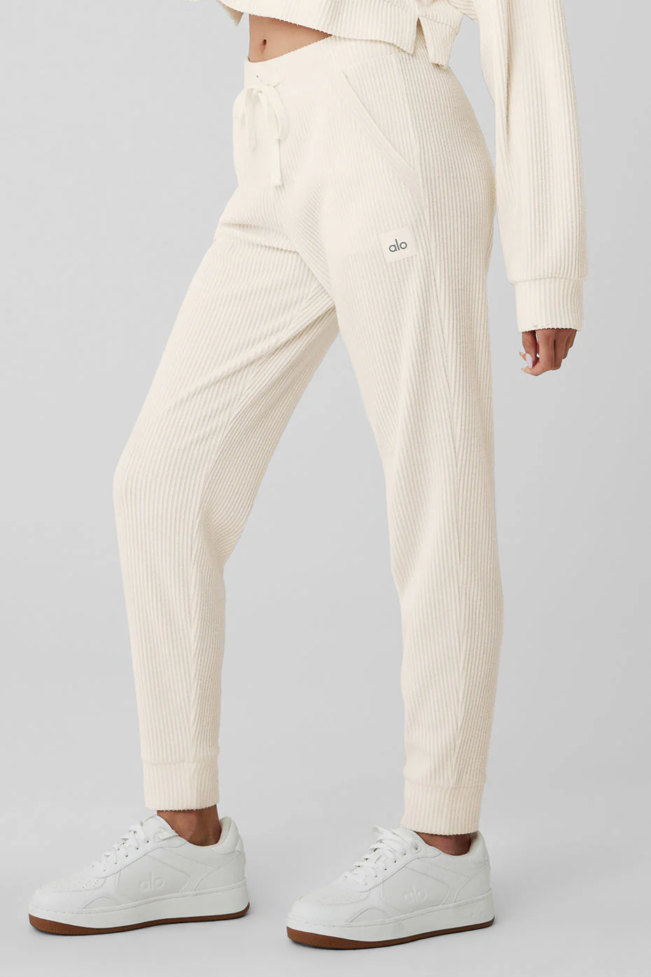 Muse Sweatpant - Ivory