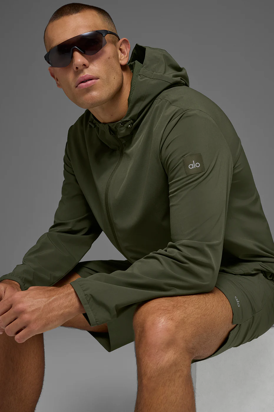 Performance On-The-Go Jacket - Green Olive