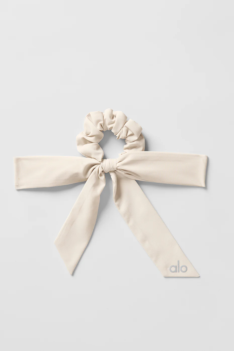 Love Knots Tie Scrunchie - Bone