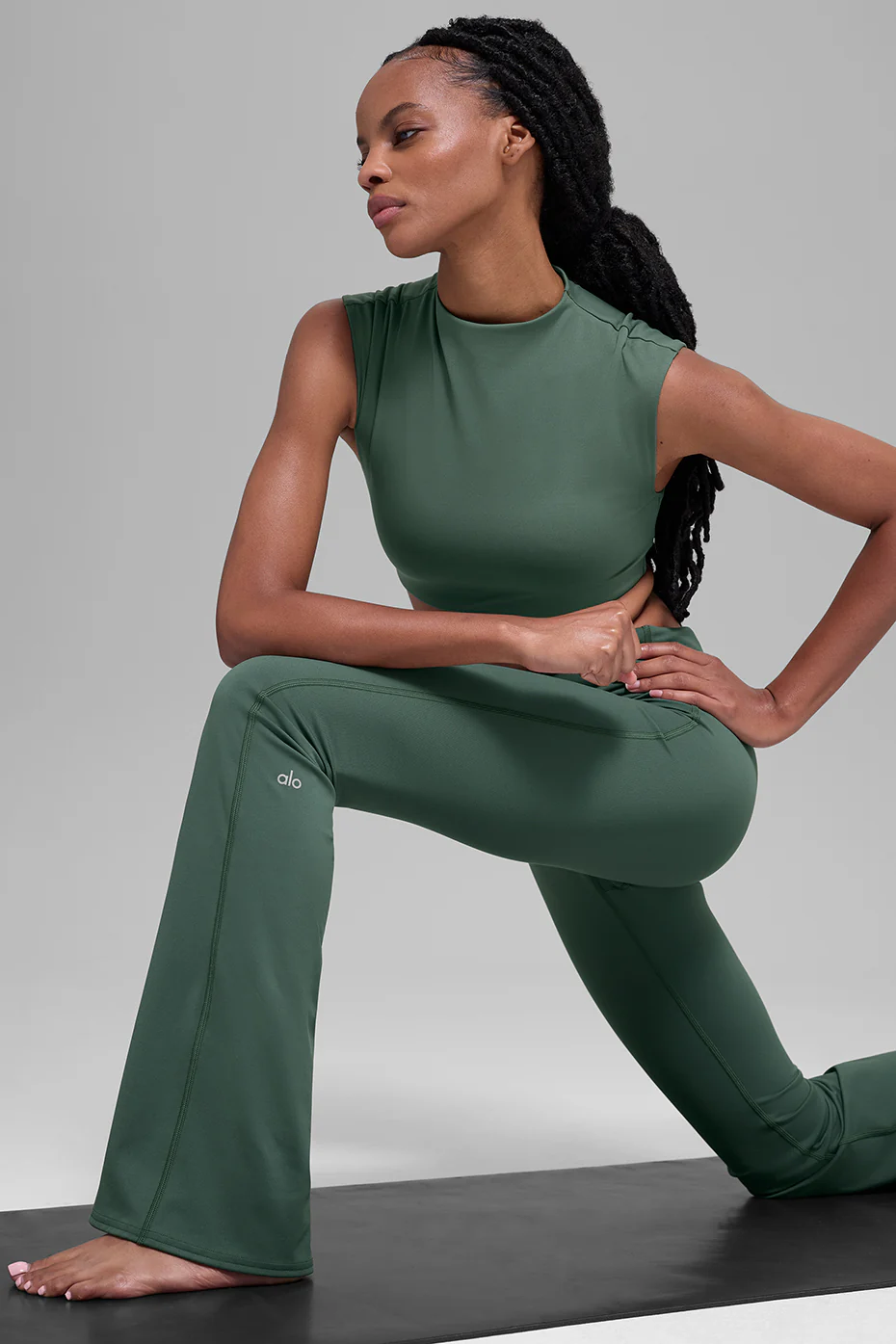 ALO Softsculpt Foldover Flare Legging - Clover Green