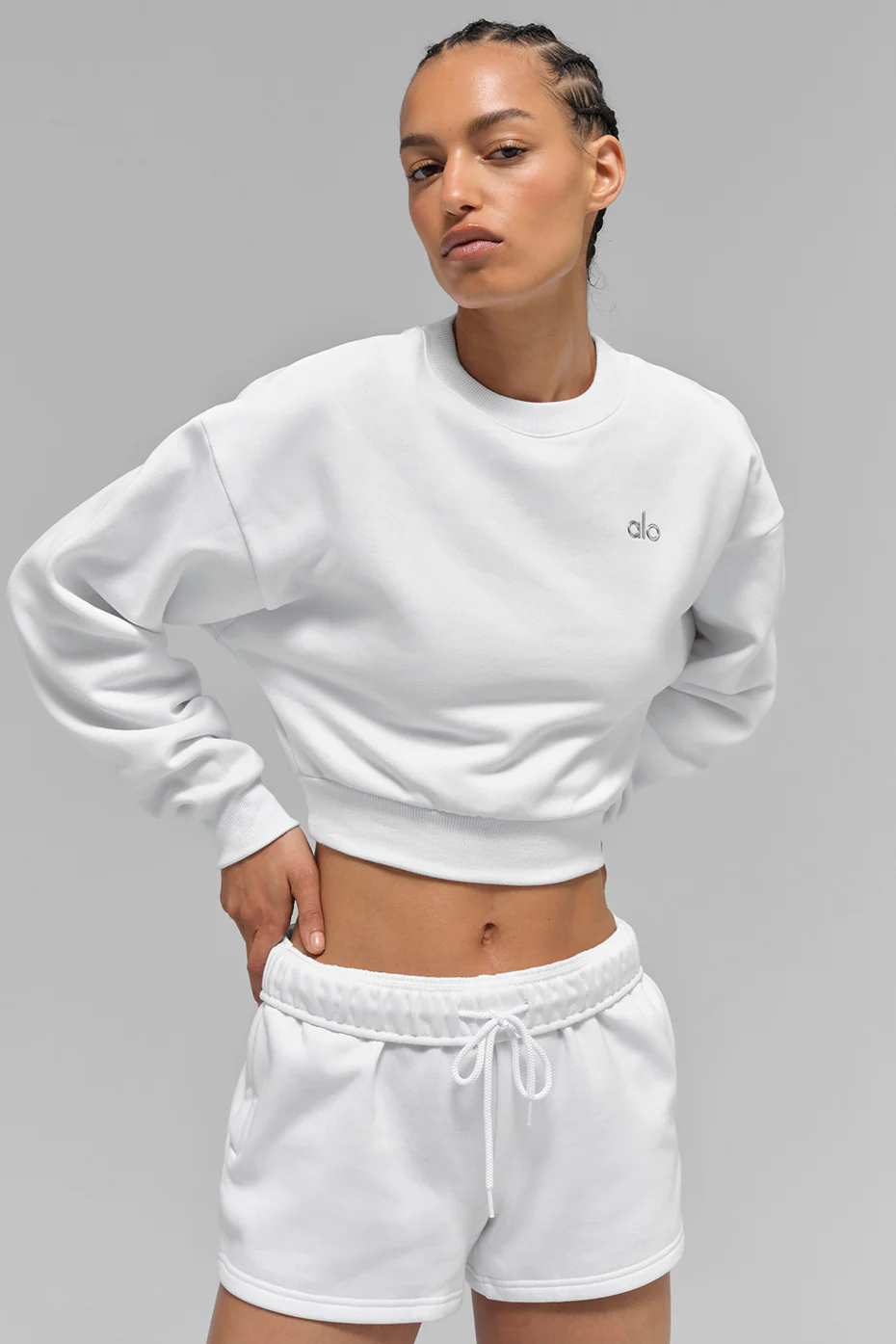 Cropped Accolade Crewneck - White