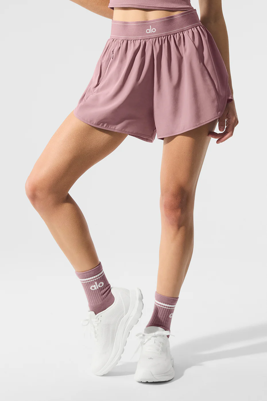 Match Point Short - Smoky Quartz