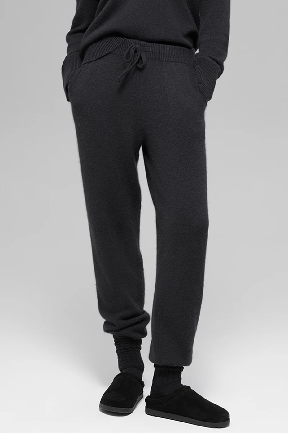Wool Cashmere High-Waist New Class Jogger - Black