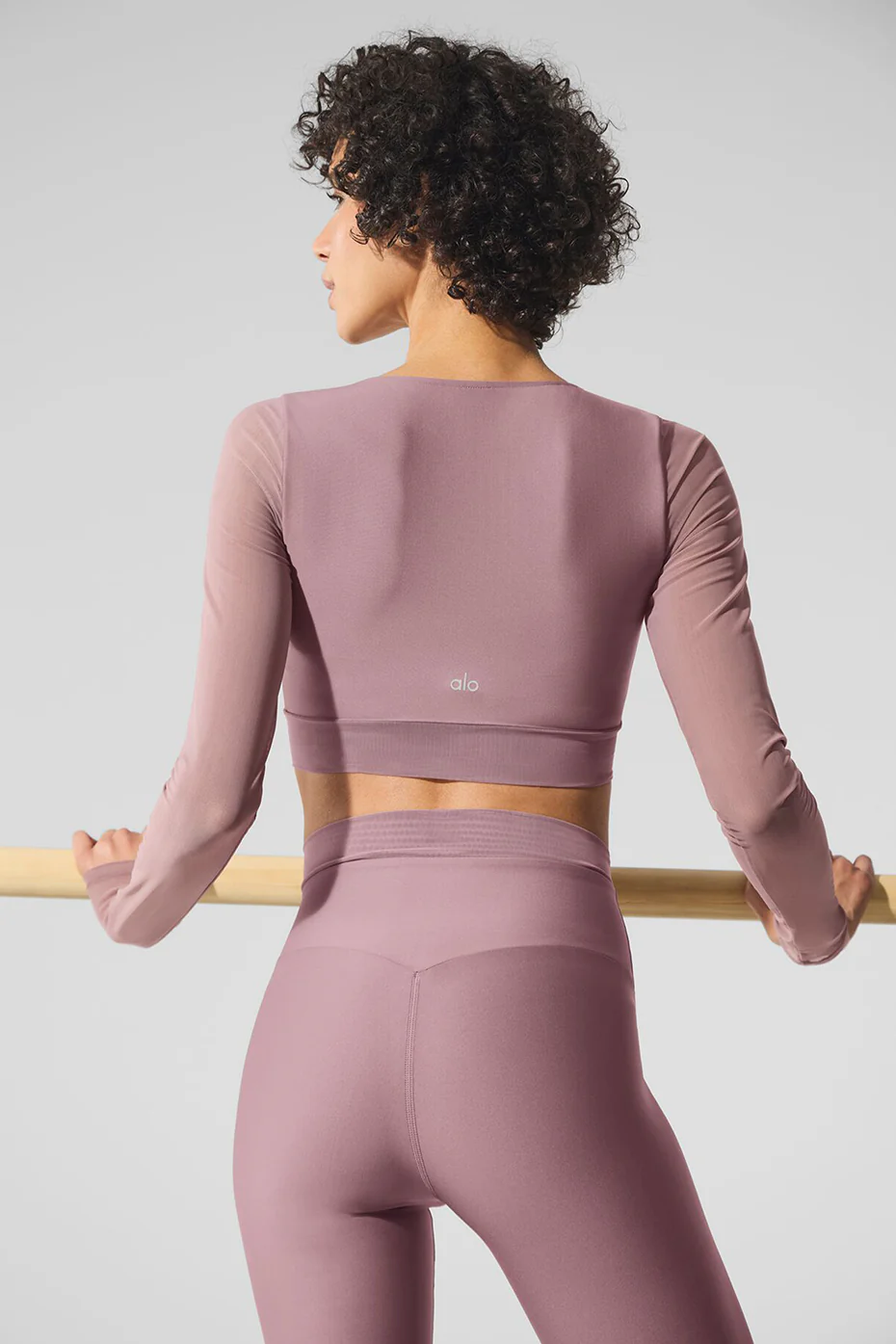 Airlift Mesh Divine Long Sleeve Bra - Smoky Quartz