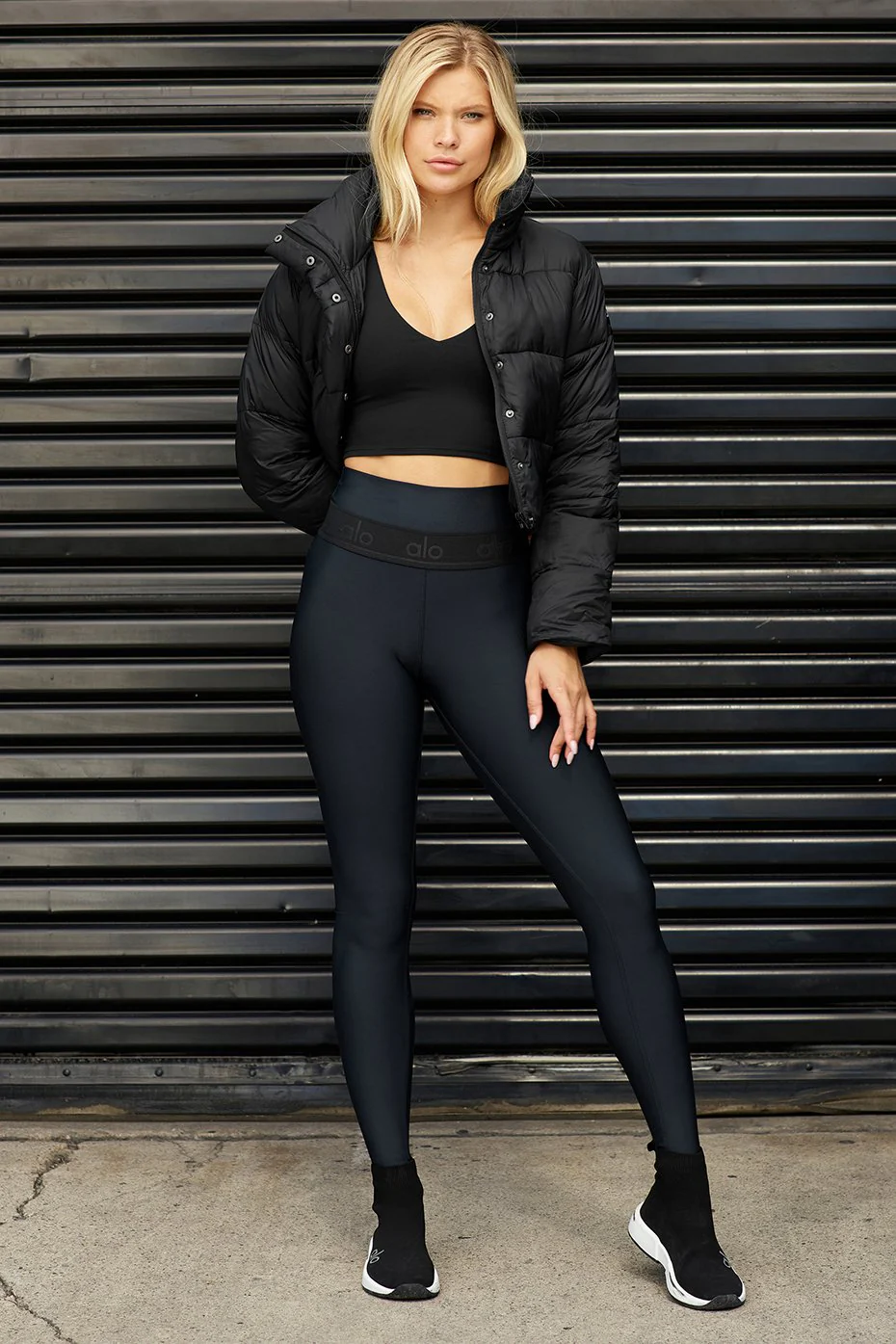 Gold Rush Puffer - Black