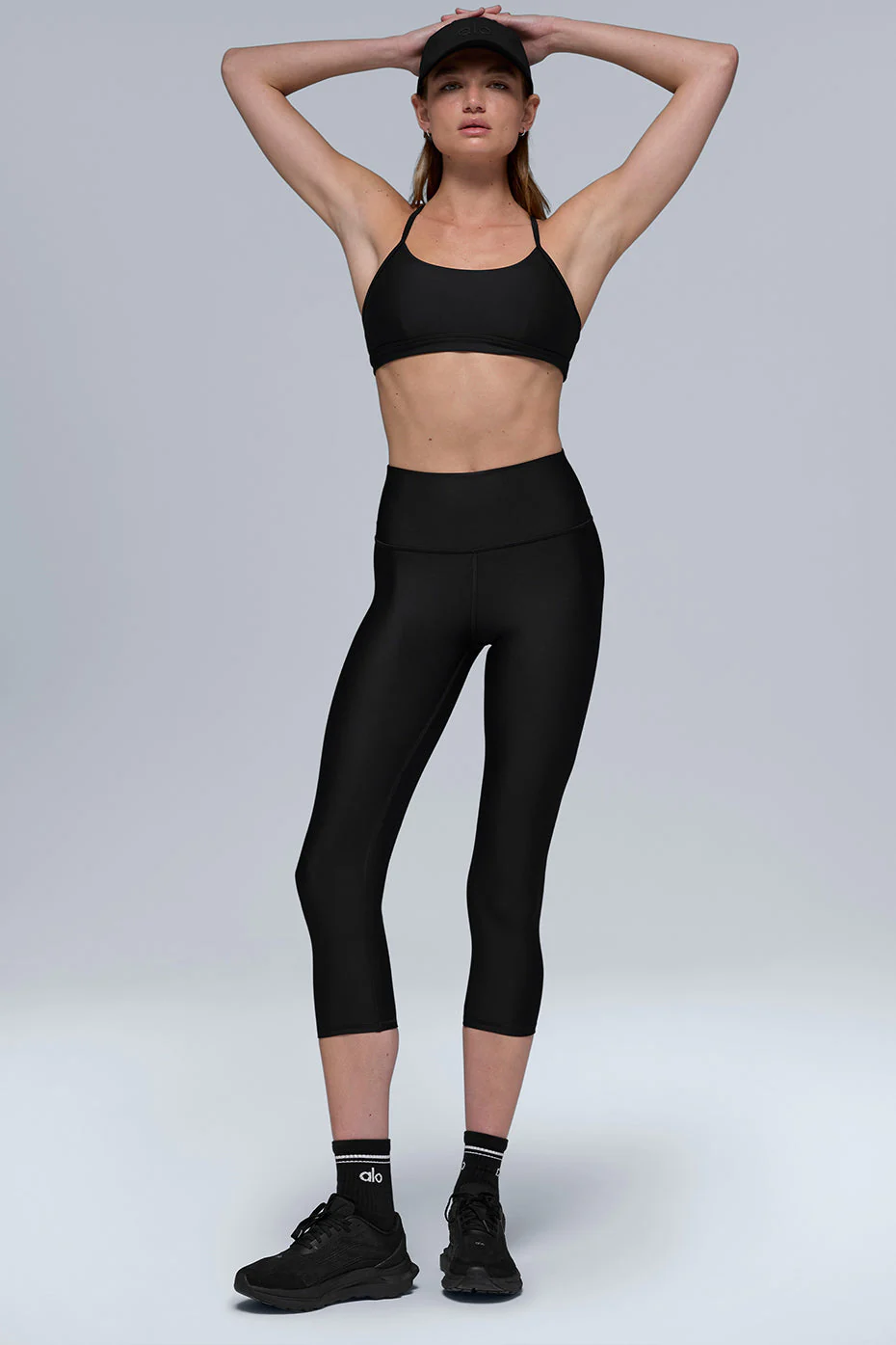 High-Waist Airlift Capri - Black
