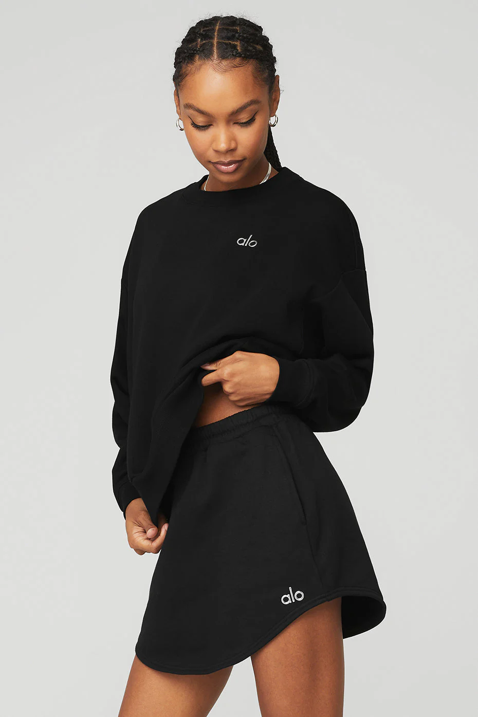 Accolade Crew Neck Pullover - Black