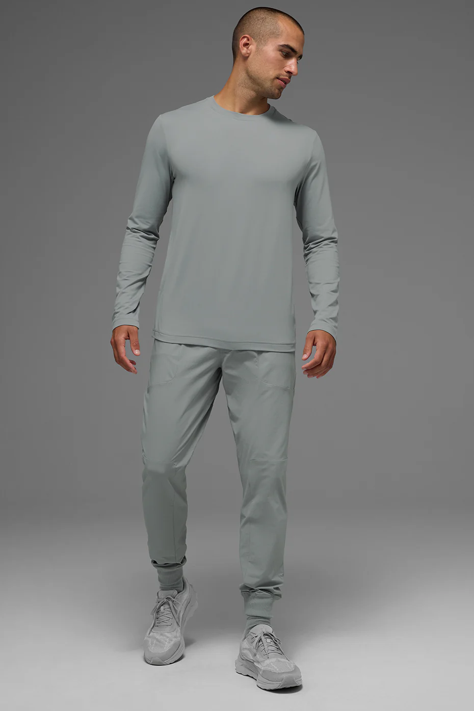 Conquer Reform Crewneck Long Sleeve - Lunar Grey