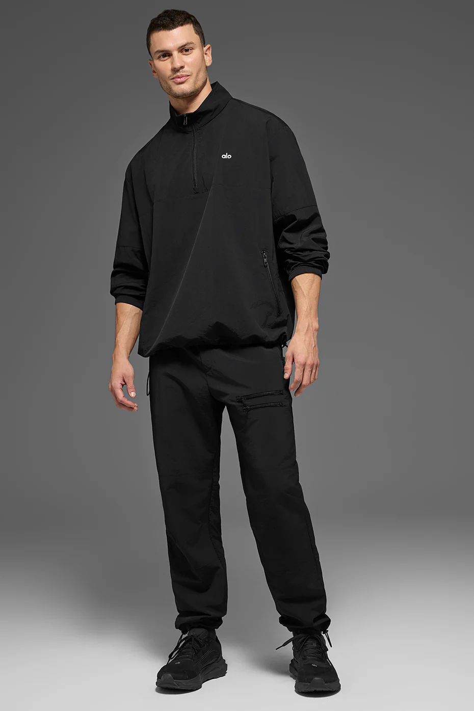 Light Weight Takeaway Track Pullover - Black
