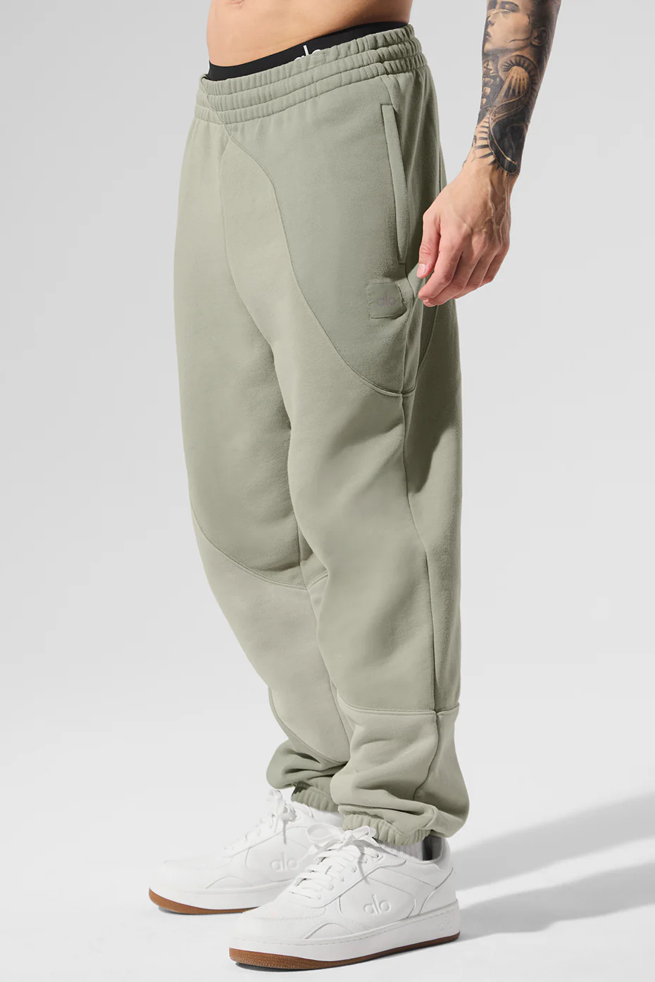Make Waves Sweatpant - Limestone Tonal