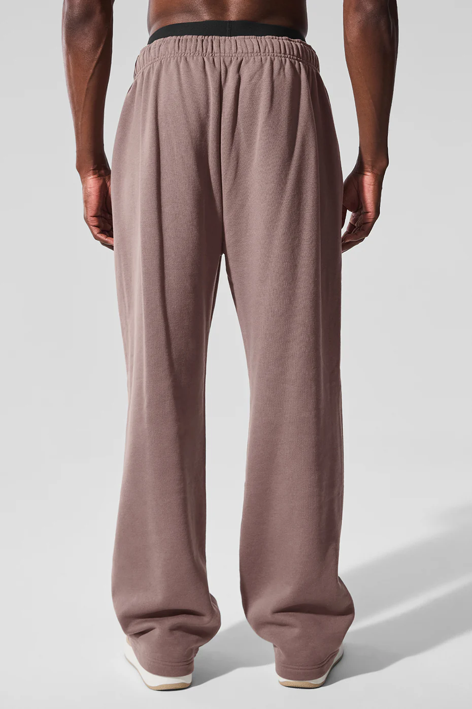 Accolade Straight Leg Sweatpant - Mushroom